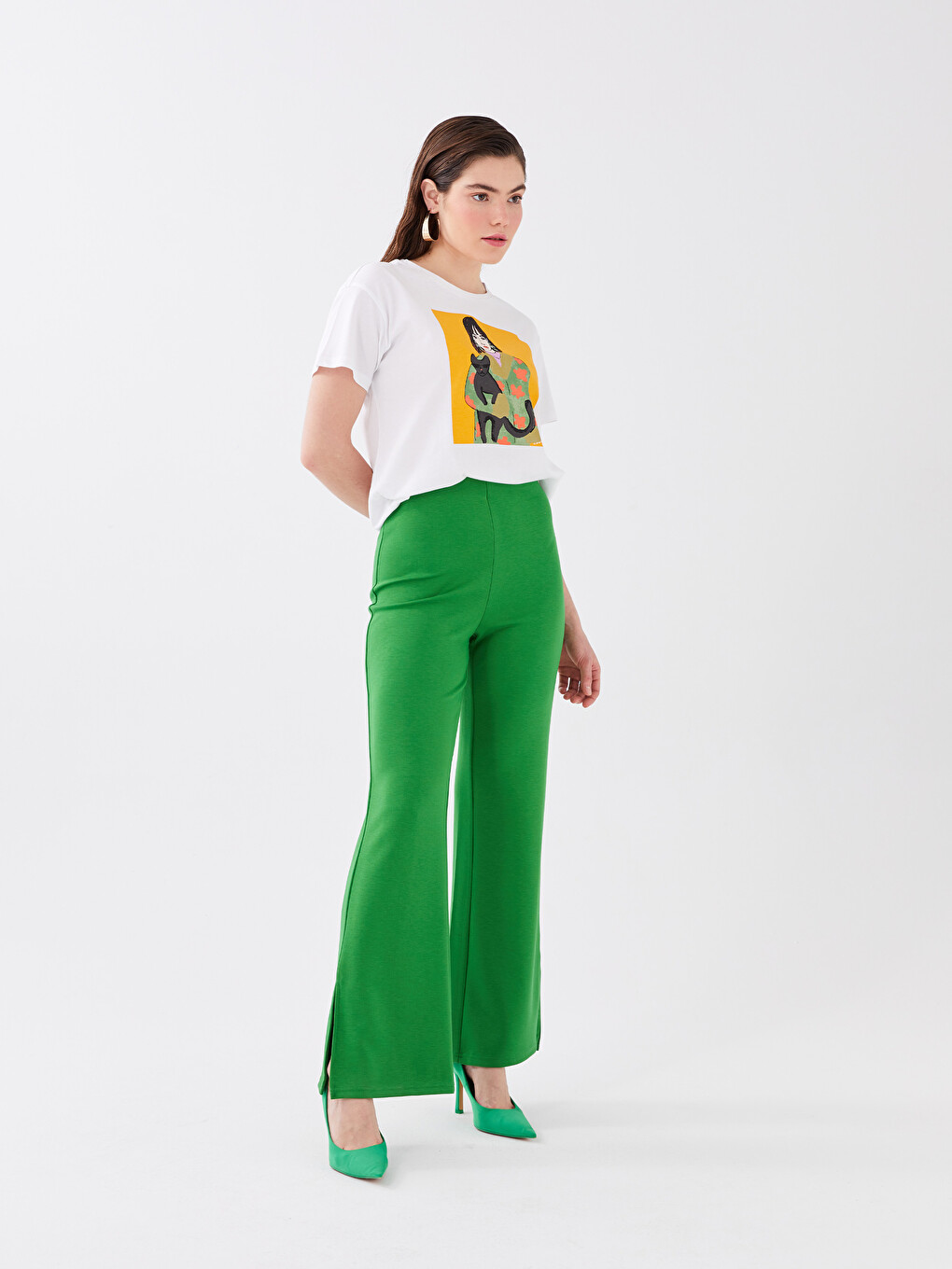 Women's Elastic Waist Straight Sweatpants