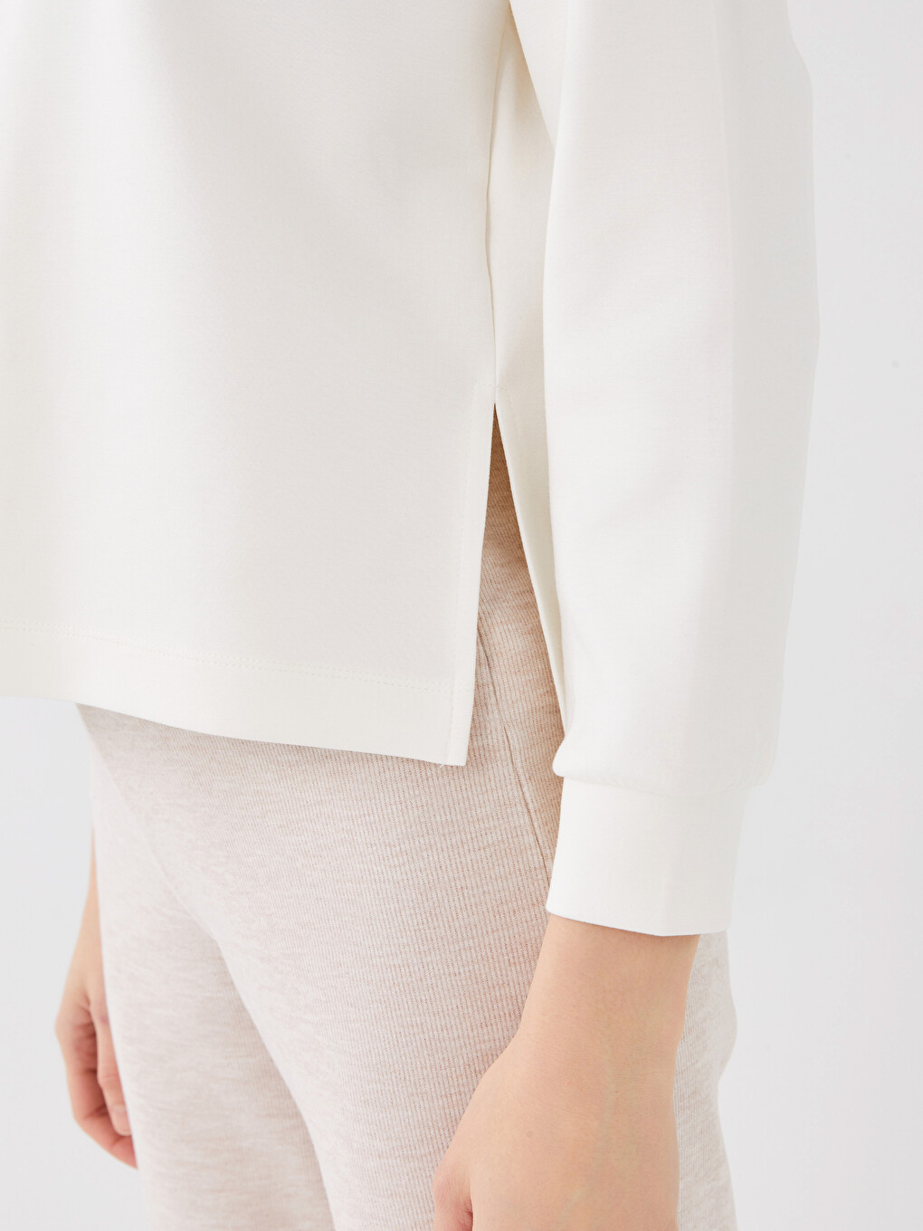 Crew Neck Oversize Women's Sweatshirt-7