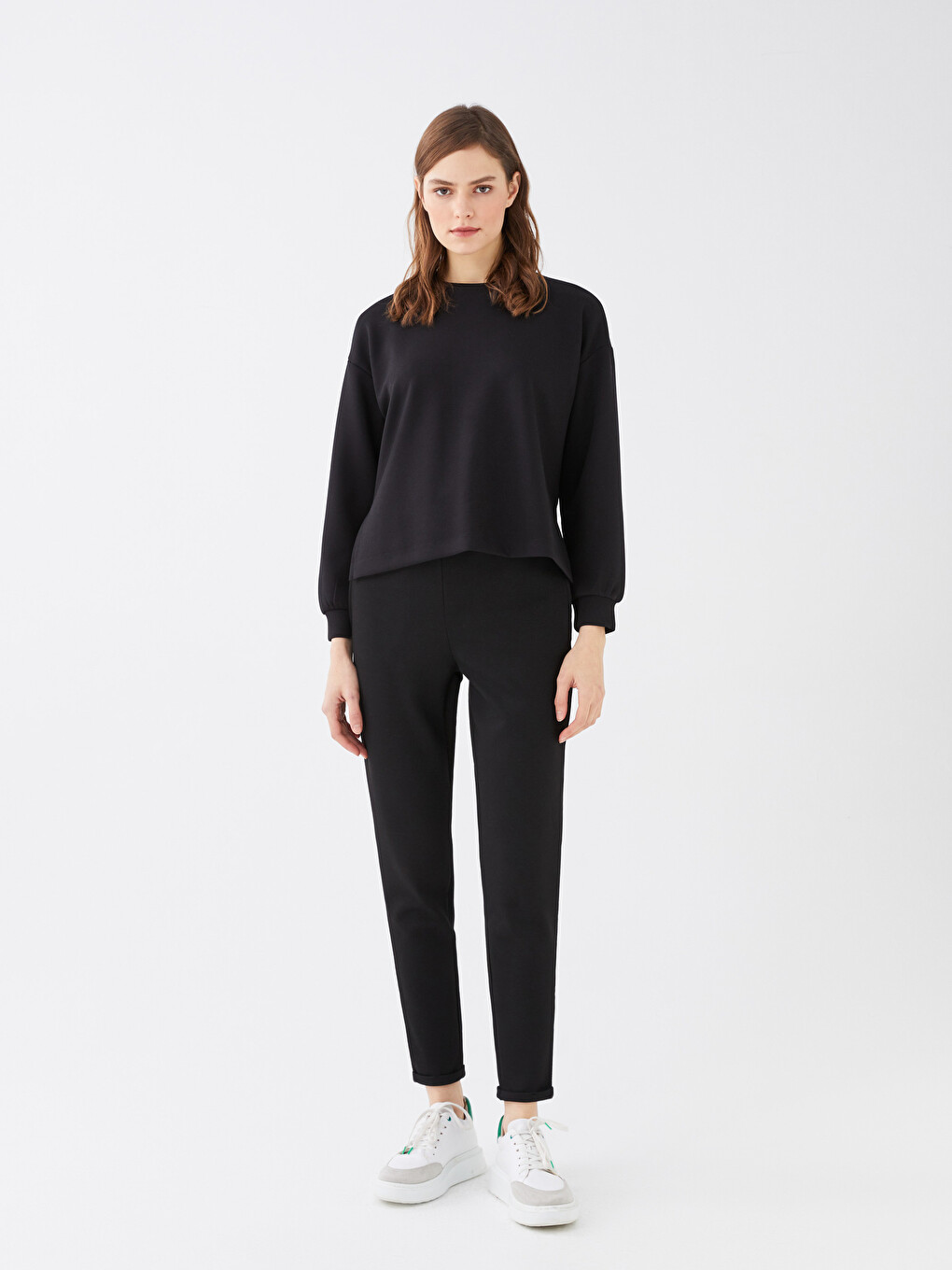 Women's Elastic Waist Straight Sweatpants-1
