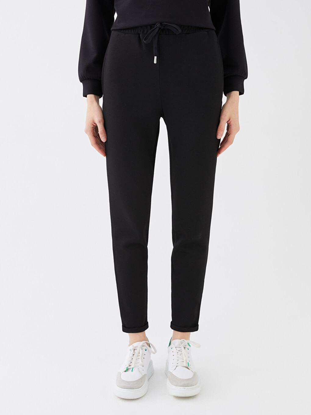 Women's Elastic Waist Straight Sweatpants-3