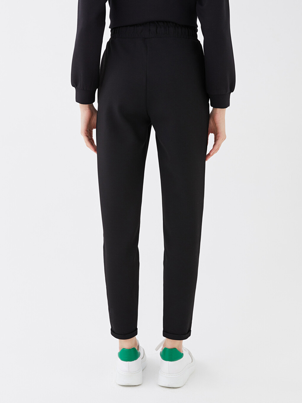 Women's Elastic Waist Straight Sweatpants-4