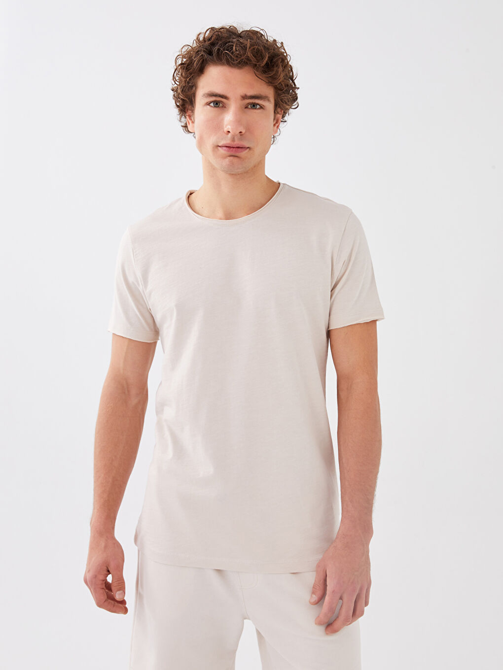 Bej Bisiklet Yaka Kısa Kollu Erkek Tişört-1