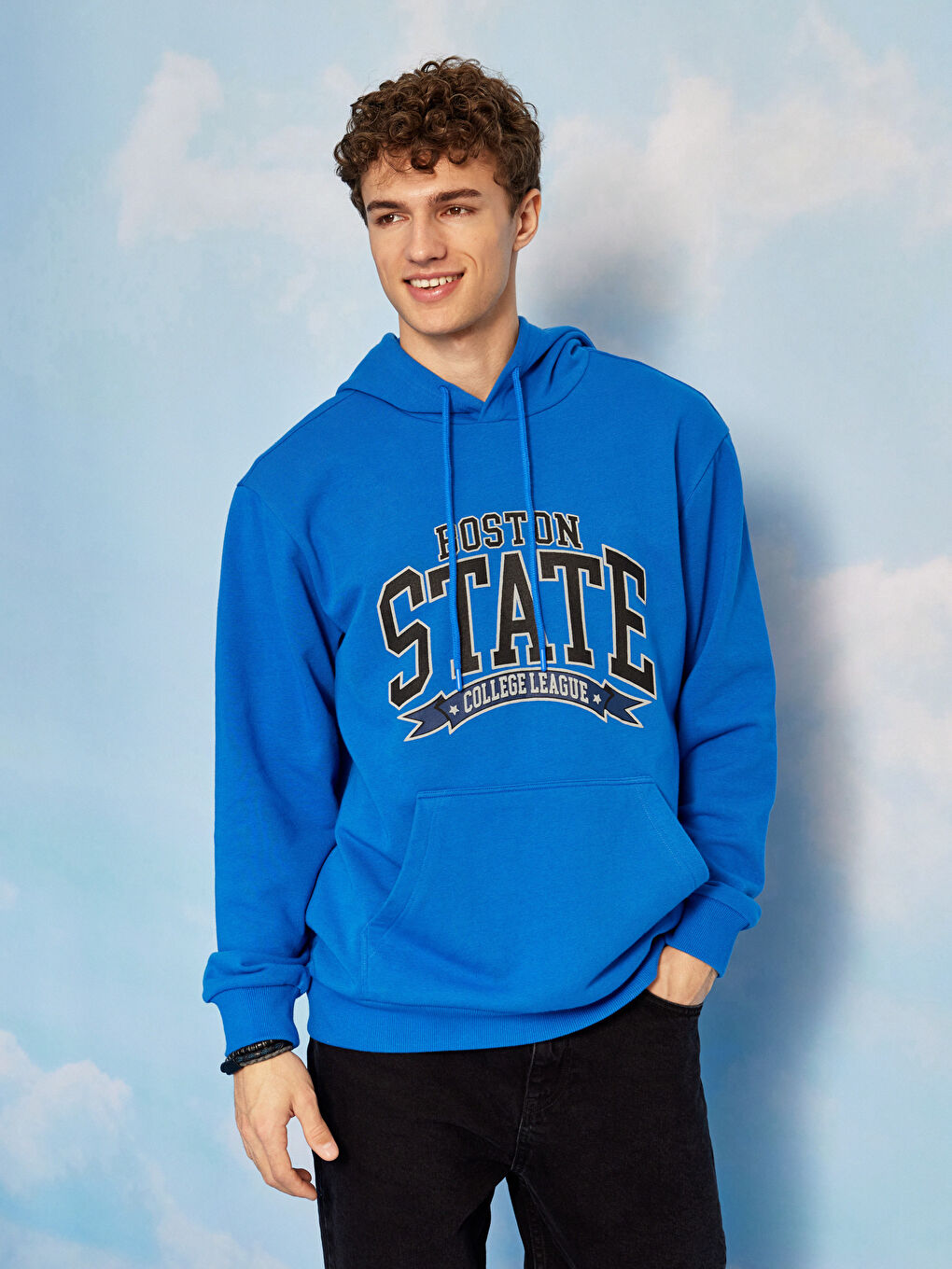 Mavi Uzun Kollu Baskılı Erkek Hoodie-1