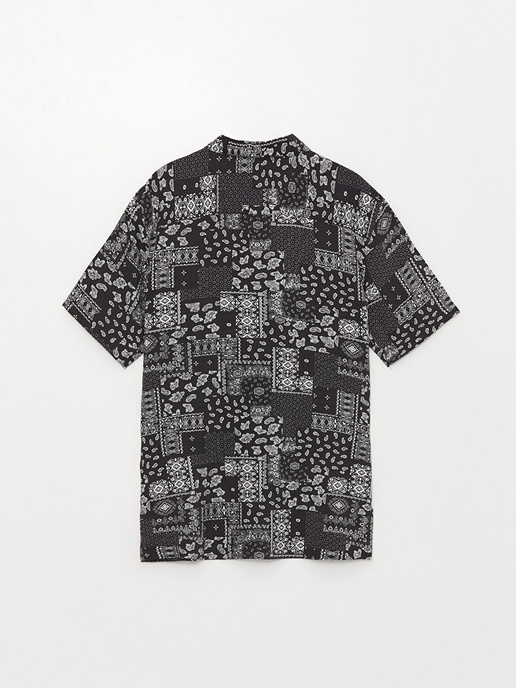 Siyah Regular Fit Kısa Kollu Desenli Viskon Erkek Gömlek-6