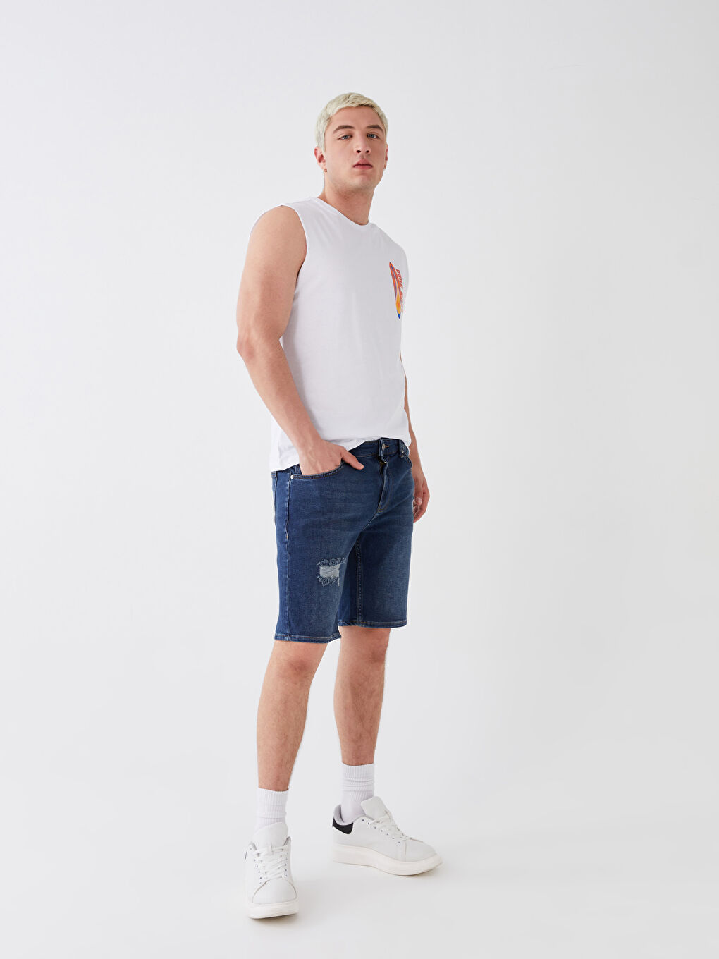 Standard Fit Men's Jean Shorts -S3DJ34Z8-J0N