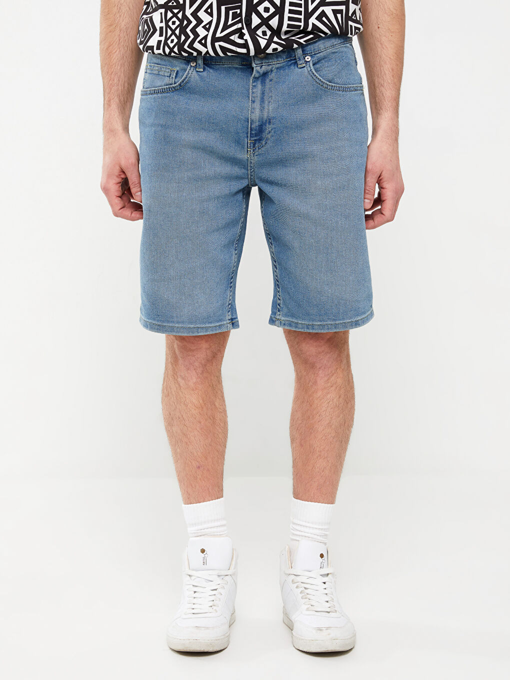 Mavi Standart Kalıp Erkek Jean Şort-3