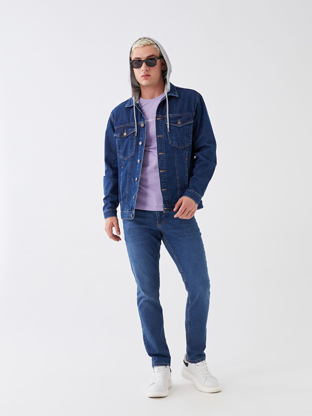 Veste en Jean à Capuche pour Hommes Coupe Régulière-3