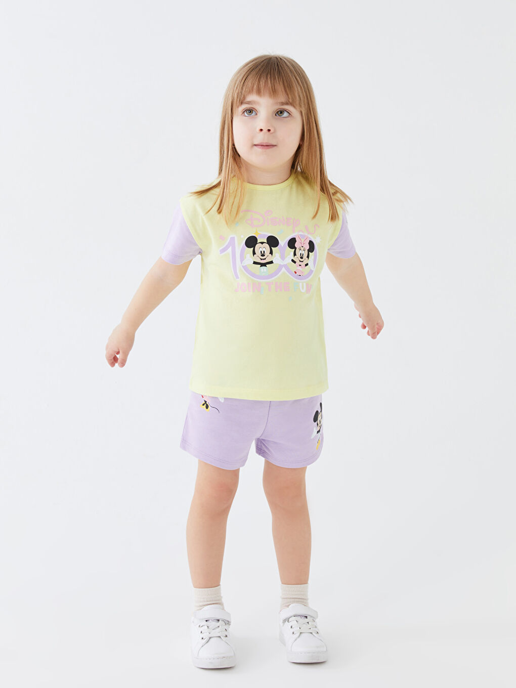 LCW baby Crew Neck Short Sleeve Minnie Mouse Printed Baby Girl T-Shirt and Shorts 2-Piece Set -S3DJ57Z1-FPM