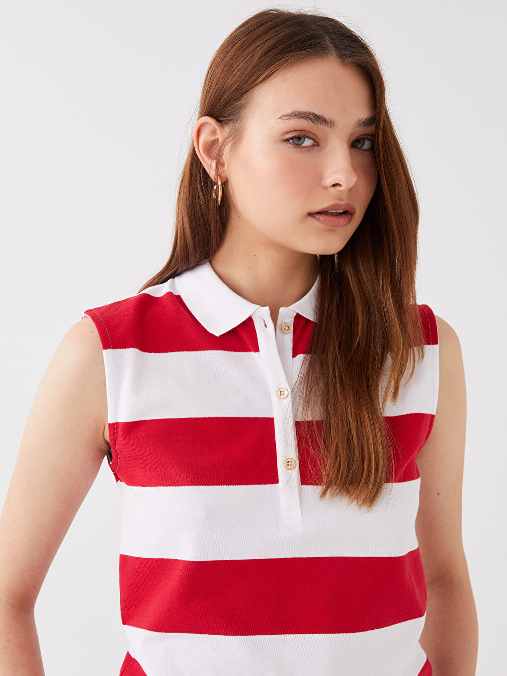 Kırmızı Polo Yaka Renk Bloklu Kadın Atlet-1