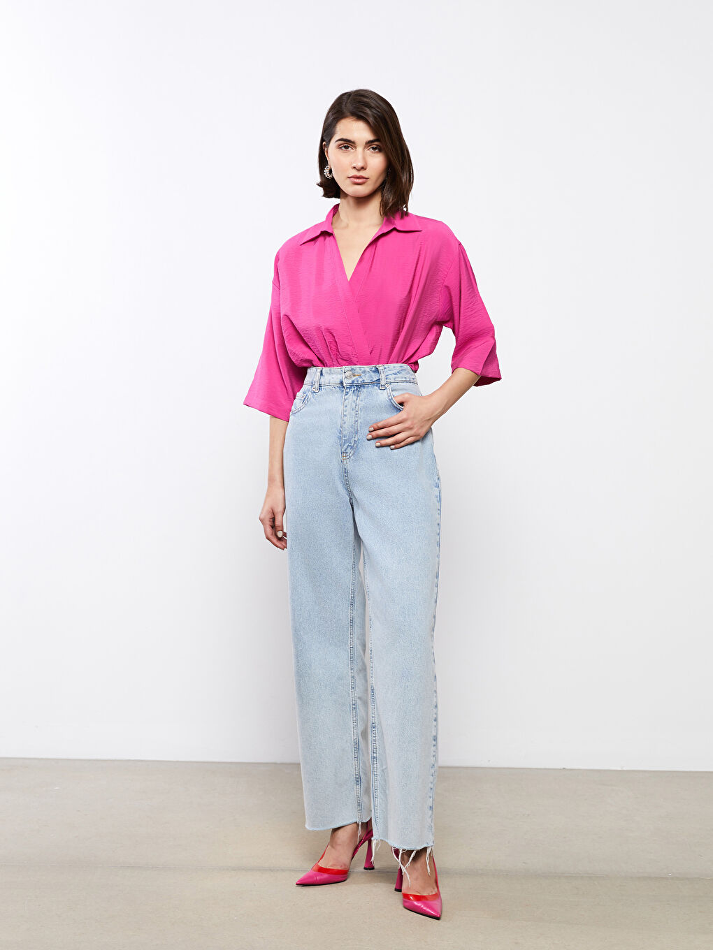 Women's Collared Neck Plain Blouse-2