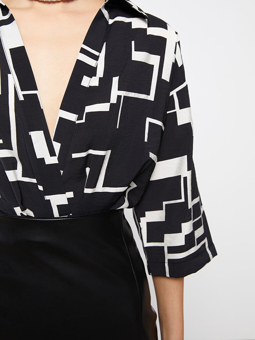 LCW Vision Bluse mit Kragenhals und Muster für Damen -S3DK64Z8-LQJ