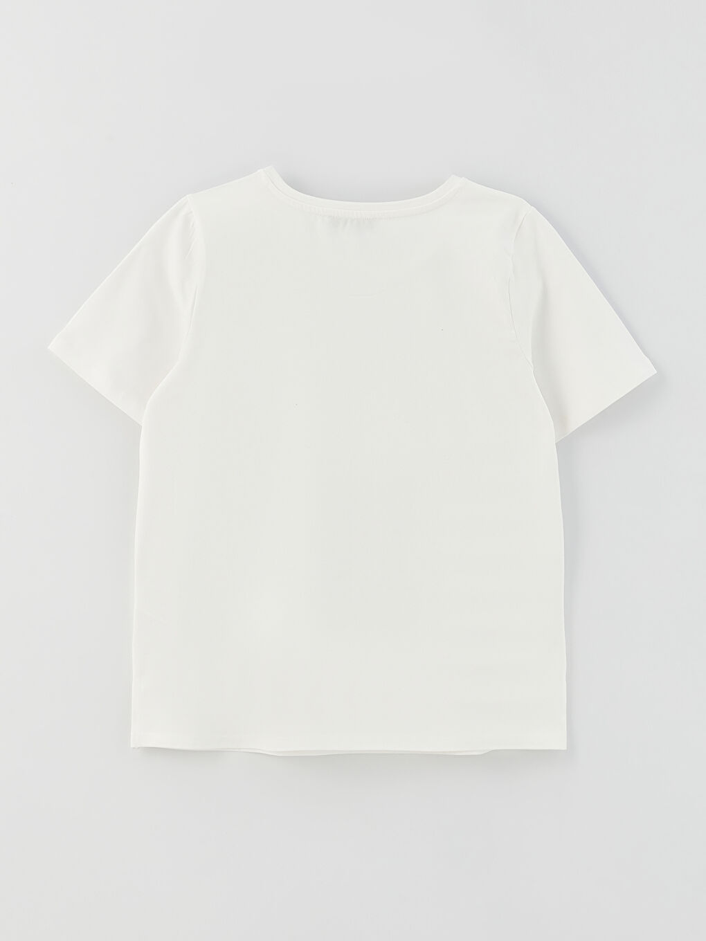 تيشيرت بياقة دائرية بتفاصيل دانتيل للسيدات-6