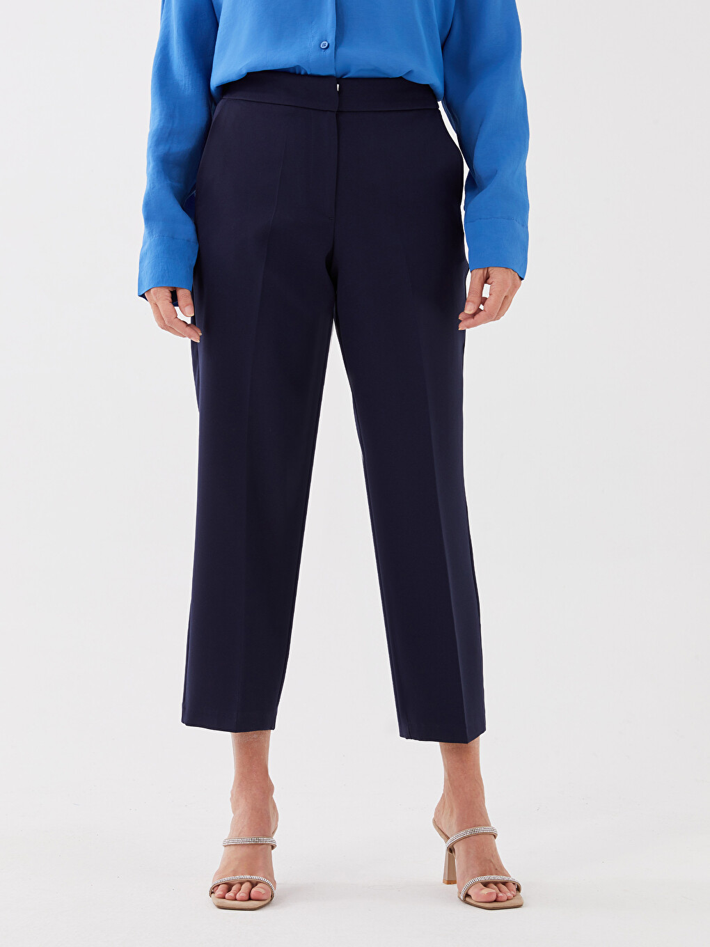 Women's Elastic Waist Standard Fit Regular Trousers-3