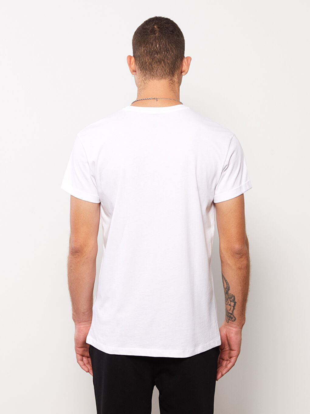 Beyaz Bisiklet Yaka Kısa Kollu Baskılı Penye Erkek Tişört-4
