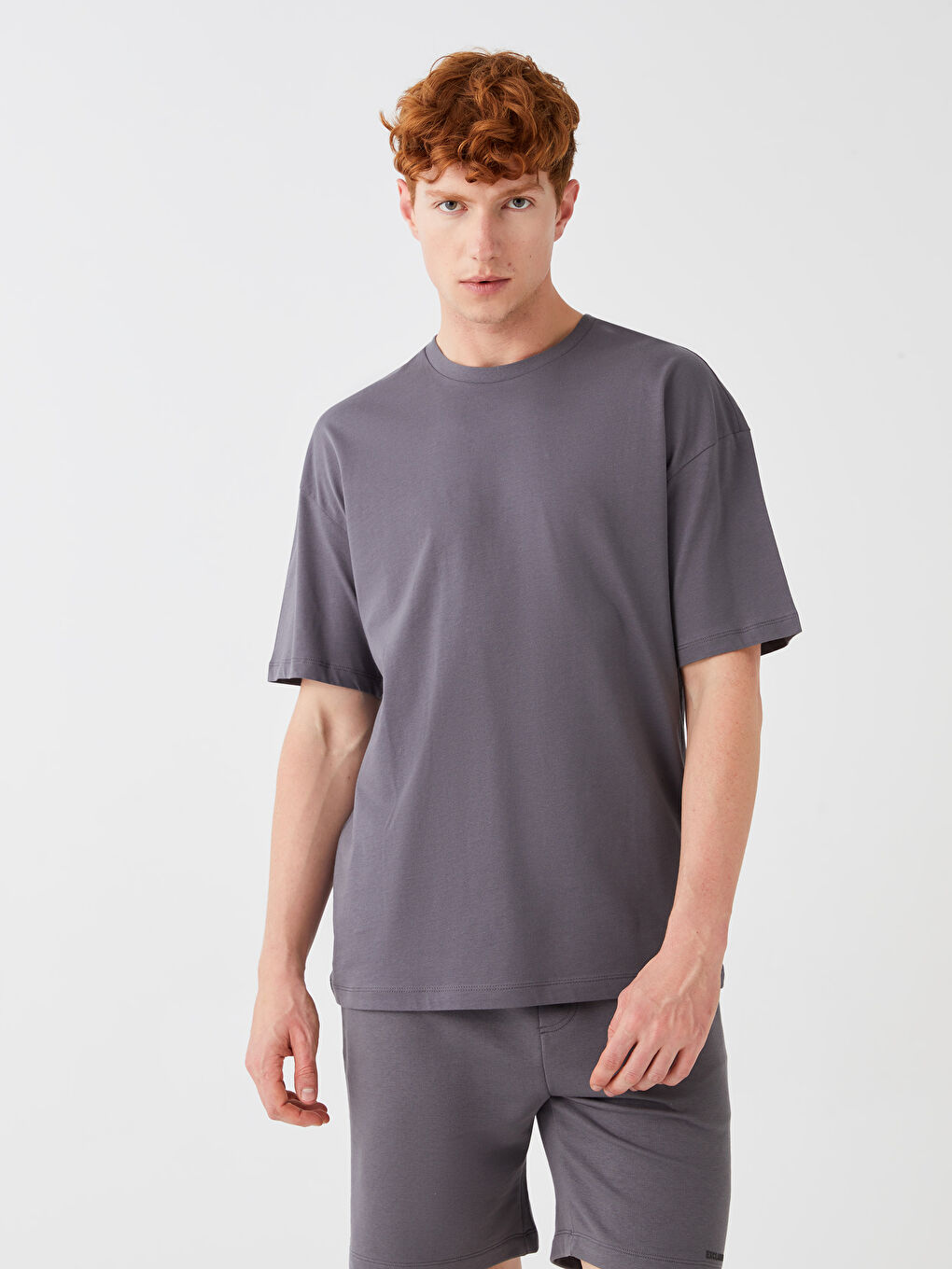 Antrasit Bisiklet Yaka Penye Erkek Tişört-1