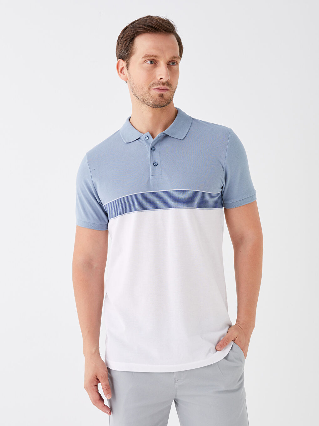 Mavi Polo Yaka Kısa Kollu Renk Bloklu Erkek Tişört-1