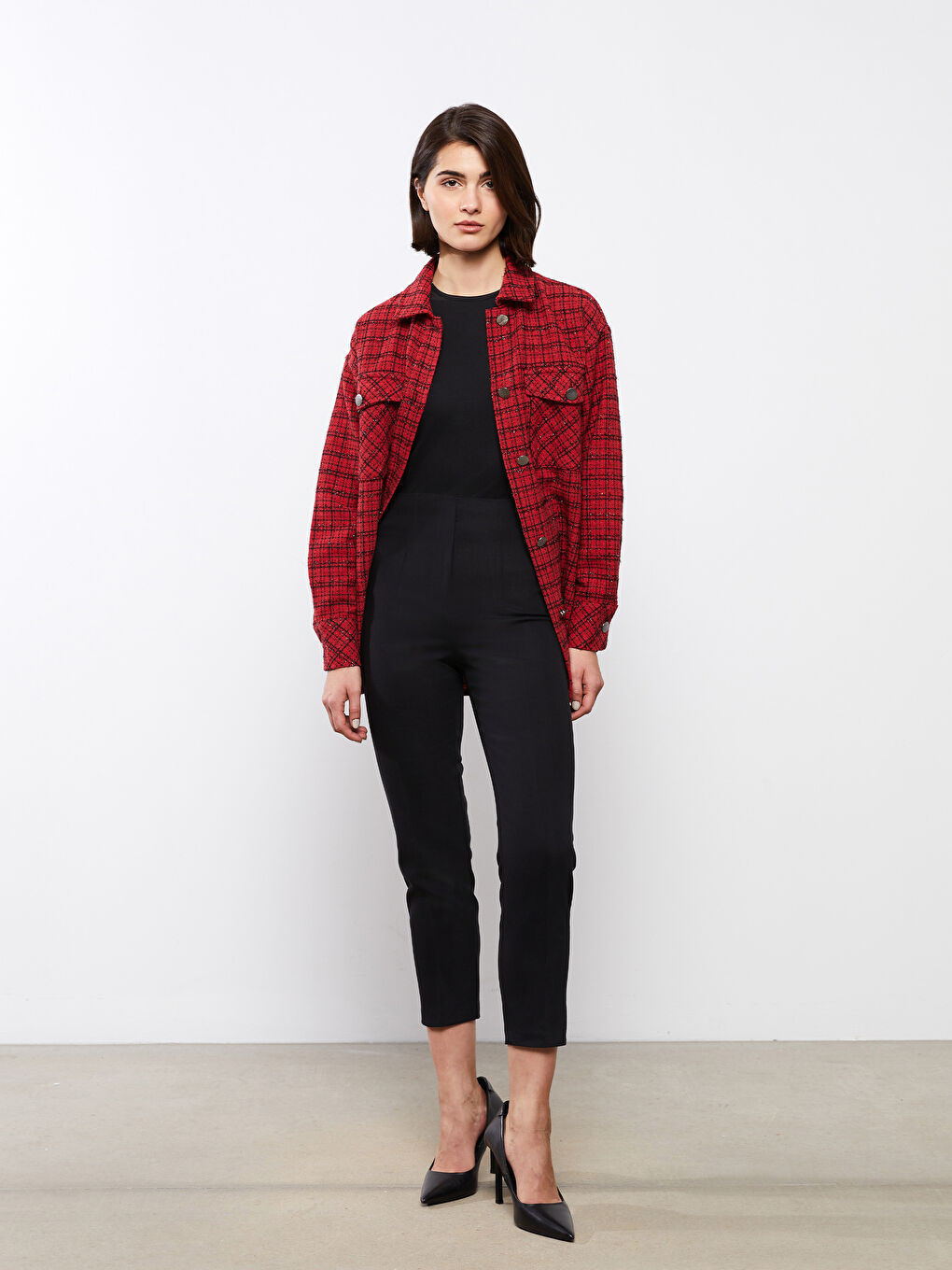 Women's Standard Fit Plain Trousers-1