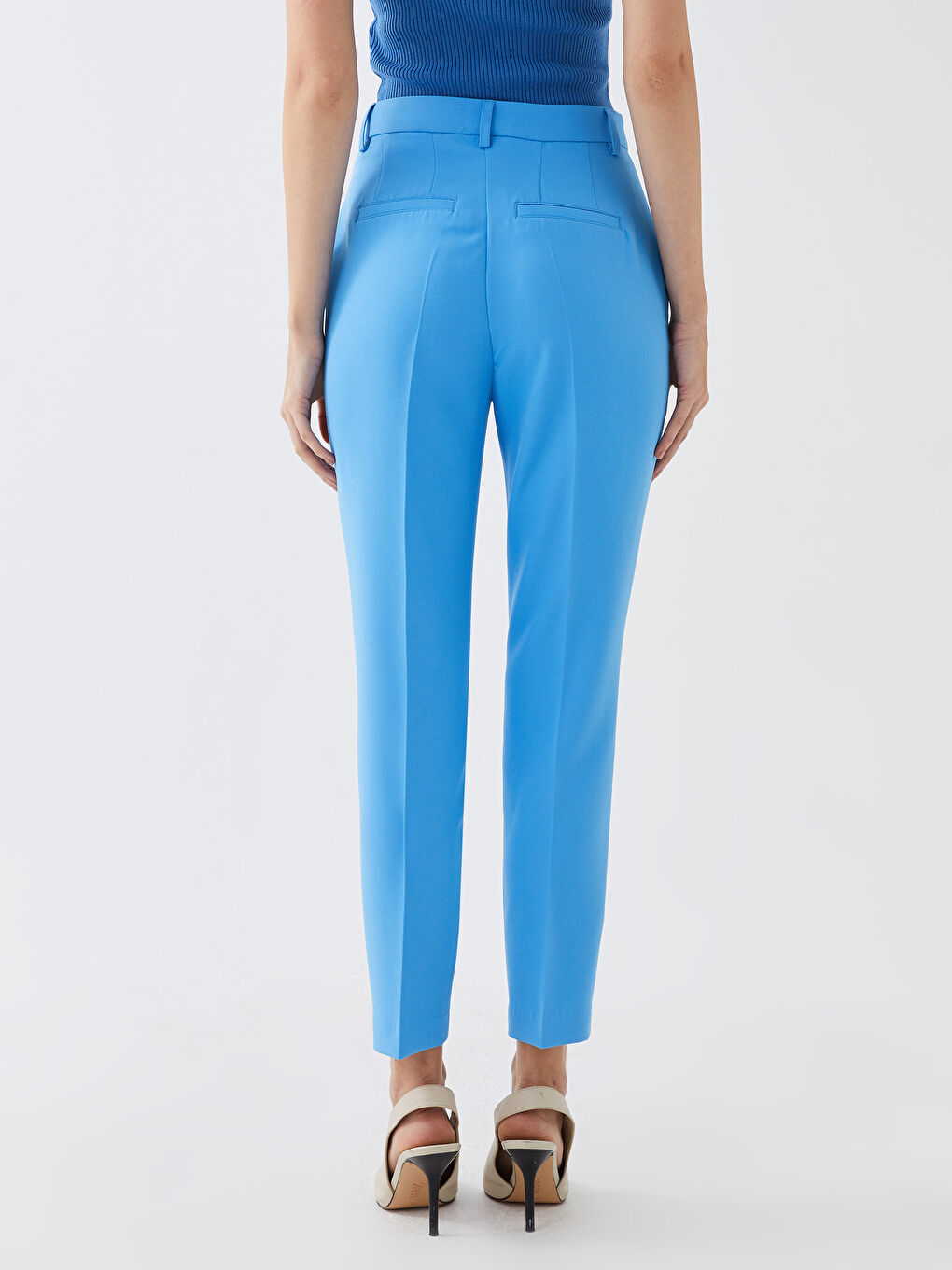 Mavi Yüksek Bel Dar Fit Kadın Havuç Pantolon-3