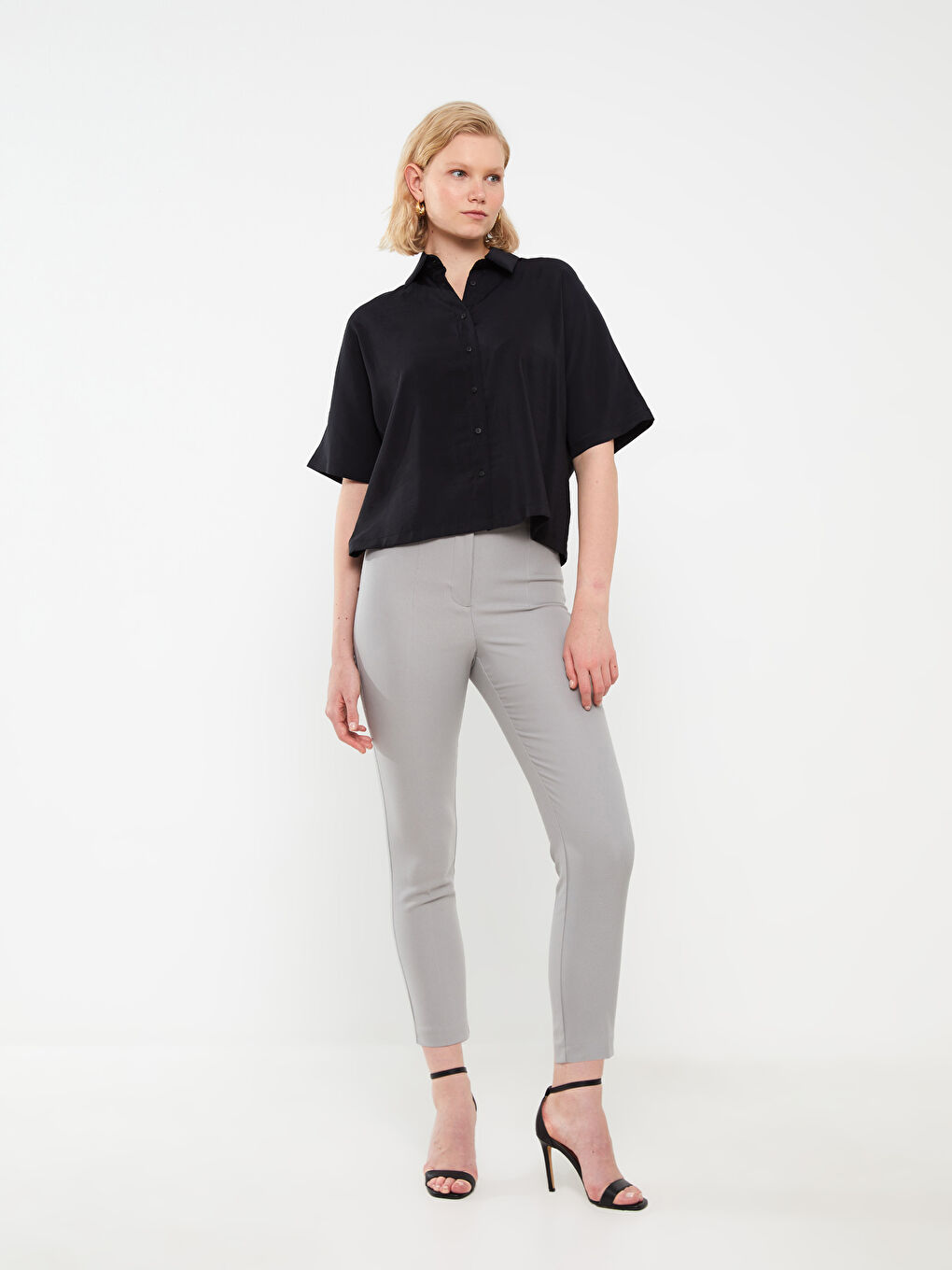 Gri Kadın Yüksek Bel Standart Fit Düz Pantolon