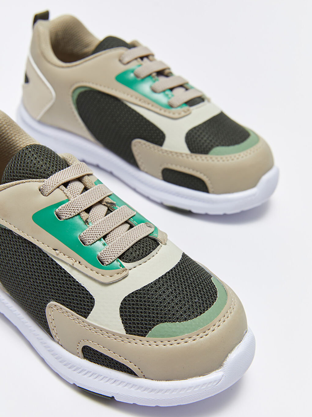 سنيكرز أولاد رضع ببلوك الألوان وأربطة جزم-2