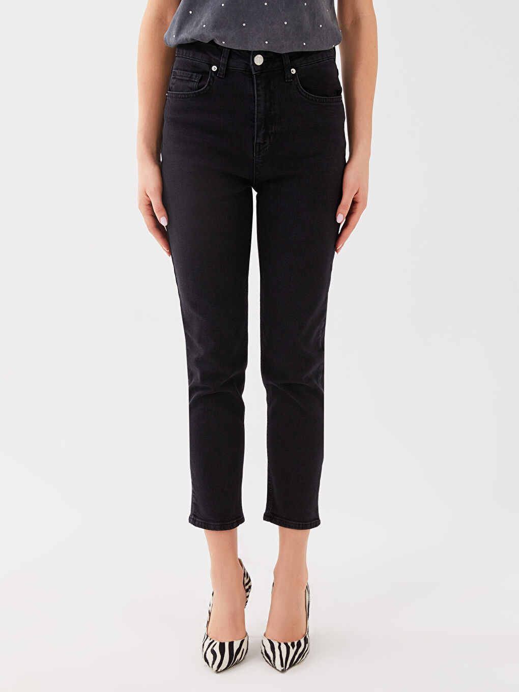 High Waisted Straight Fit Women's Jeans-2