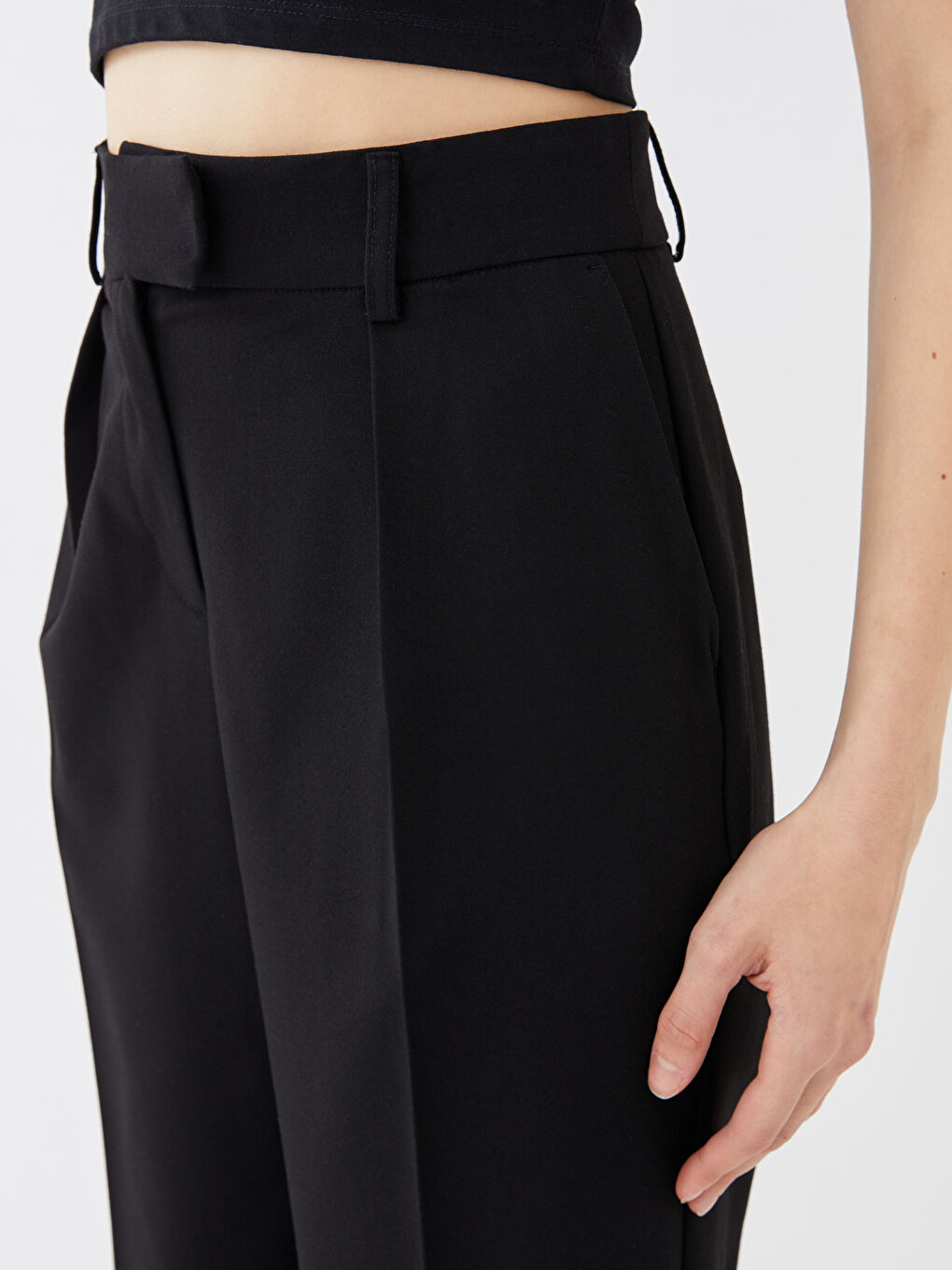 Siyah Kadın Yüksek Bel Rahat Kalıp Düz Pantolon-2