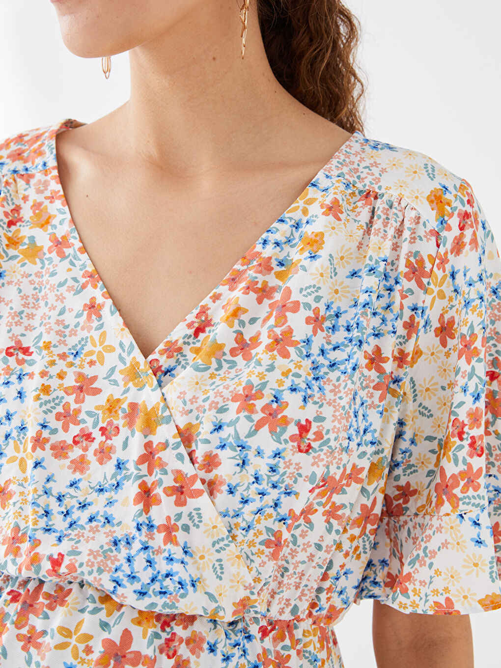 LCWAIKIKI Maternity Robe Maternité à Motifs à Col Double Boutonnage et Manches Courtes -S3DM47Z8-LT4