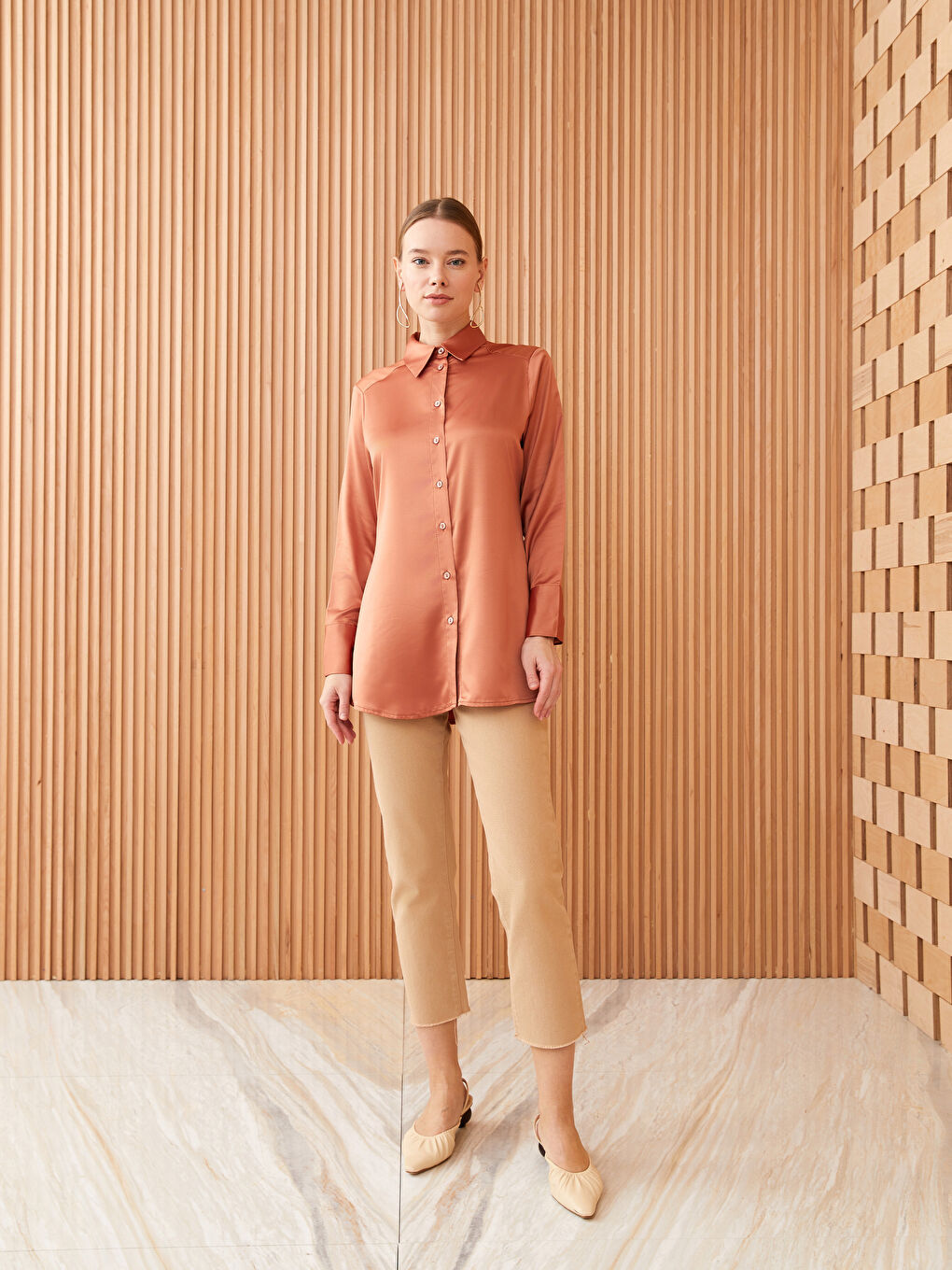 قميص تونيك ساتان كم طويل سادة للسيدات-2