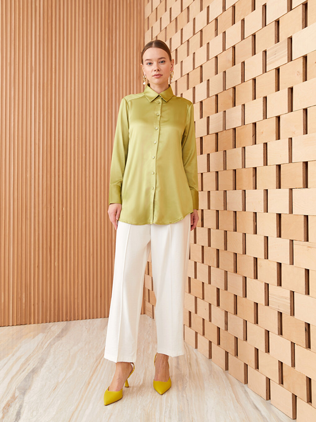 Yeşil Düz Uzun Kollu Saten Kadın Gömlek Tunik-2