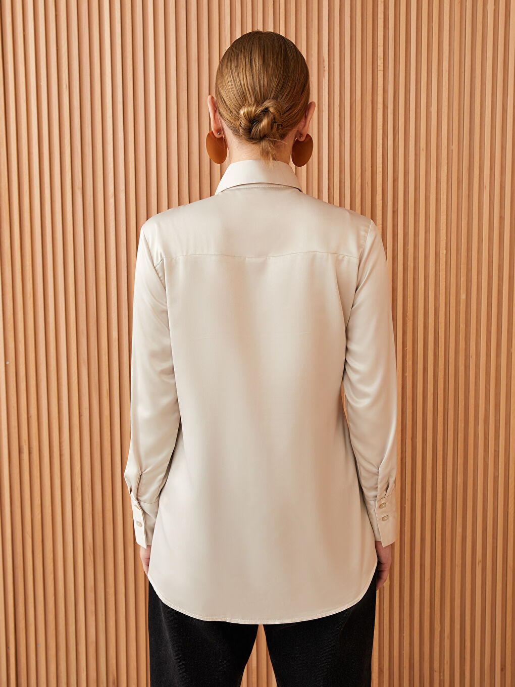 Bej Düz Uzun Kollu Saten Kadın Gömlek Tunik-4