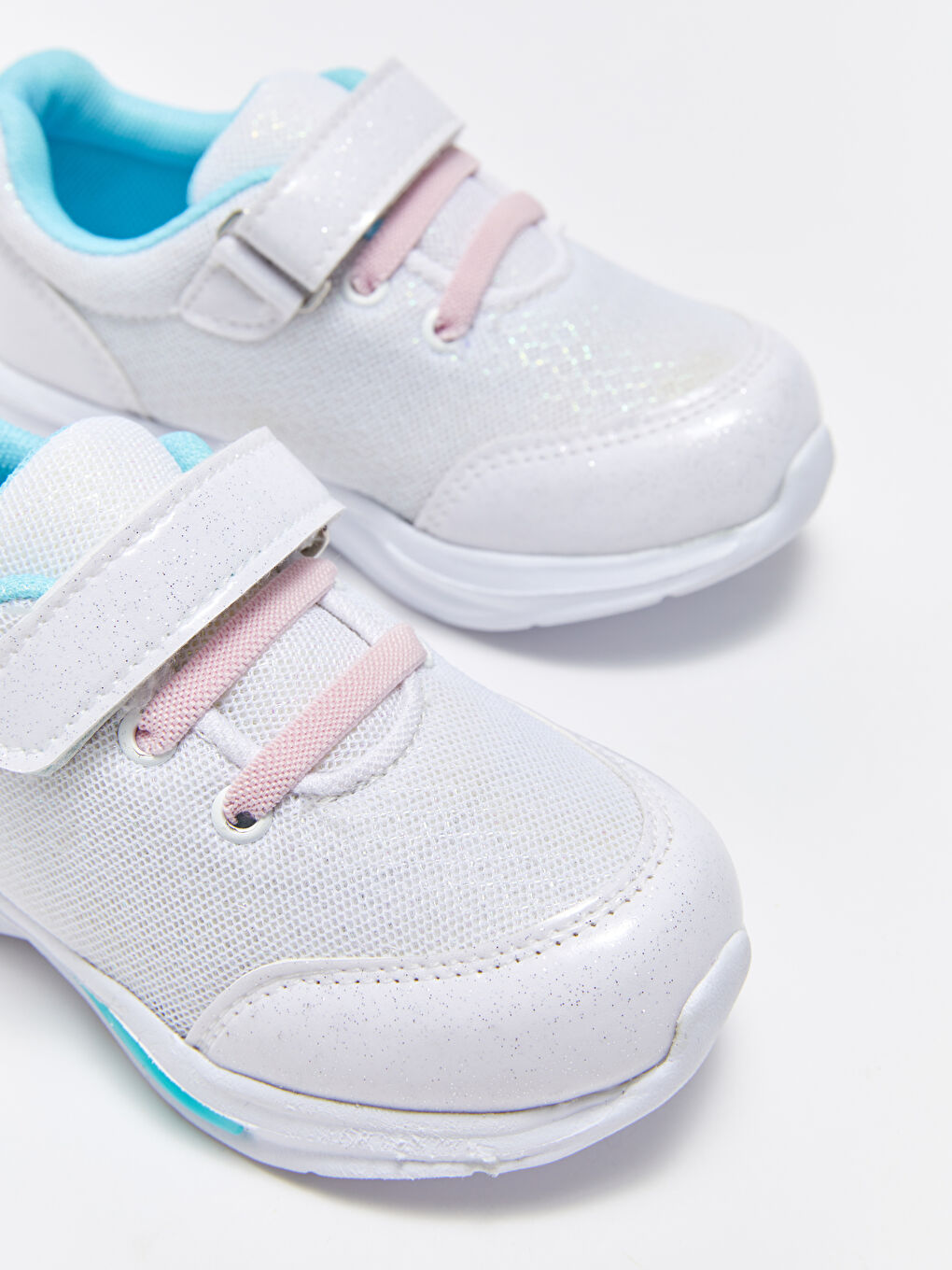 أحذية رياضية للبنات الرضع بنعل مضيء-3