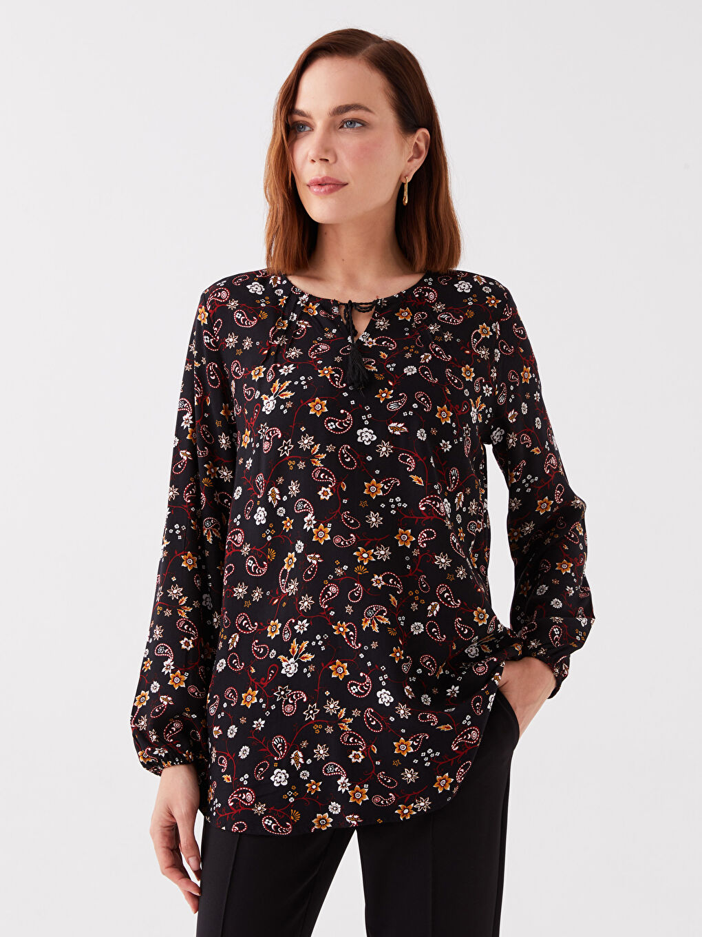 Lacivert Bağlamalı Yaka Desenli Uzun Kollu Kadın Bluz-1