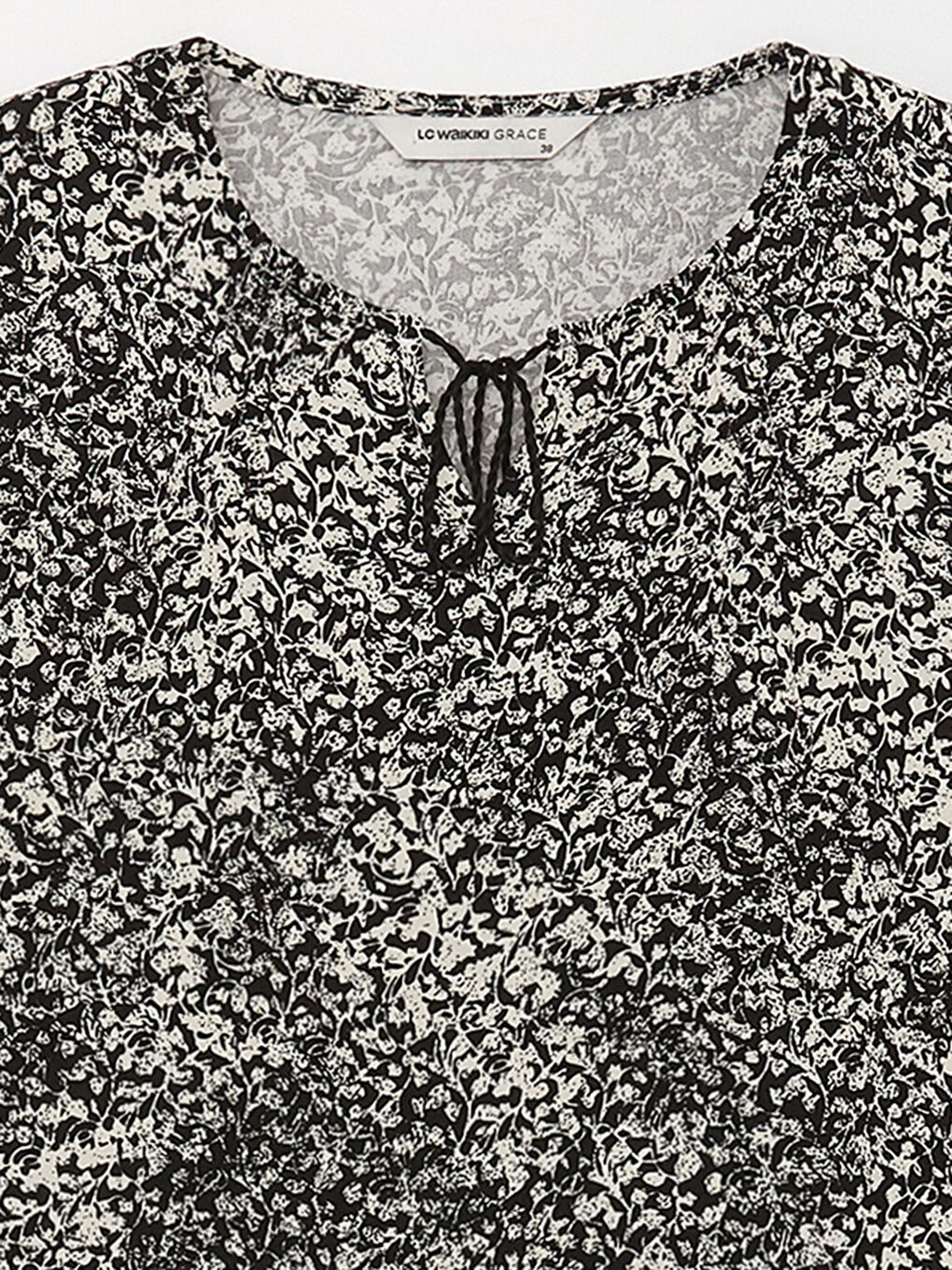 Siyah Bağlamalı Yaka Desenli Uzun Kollu Kadın Bluz-7