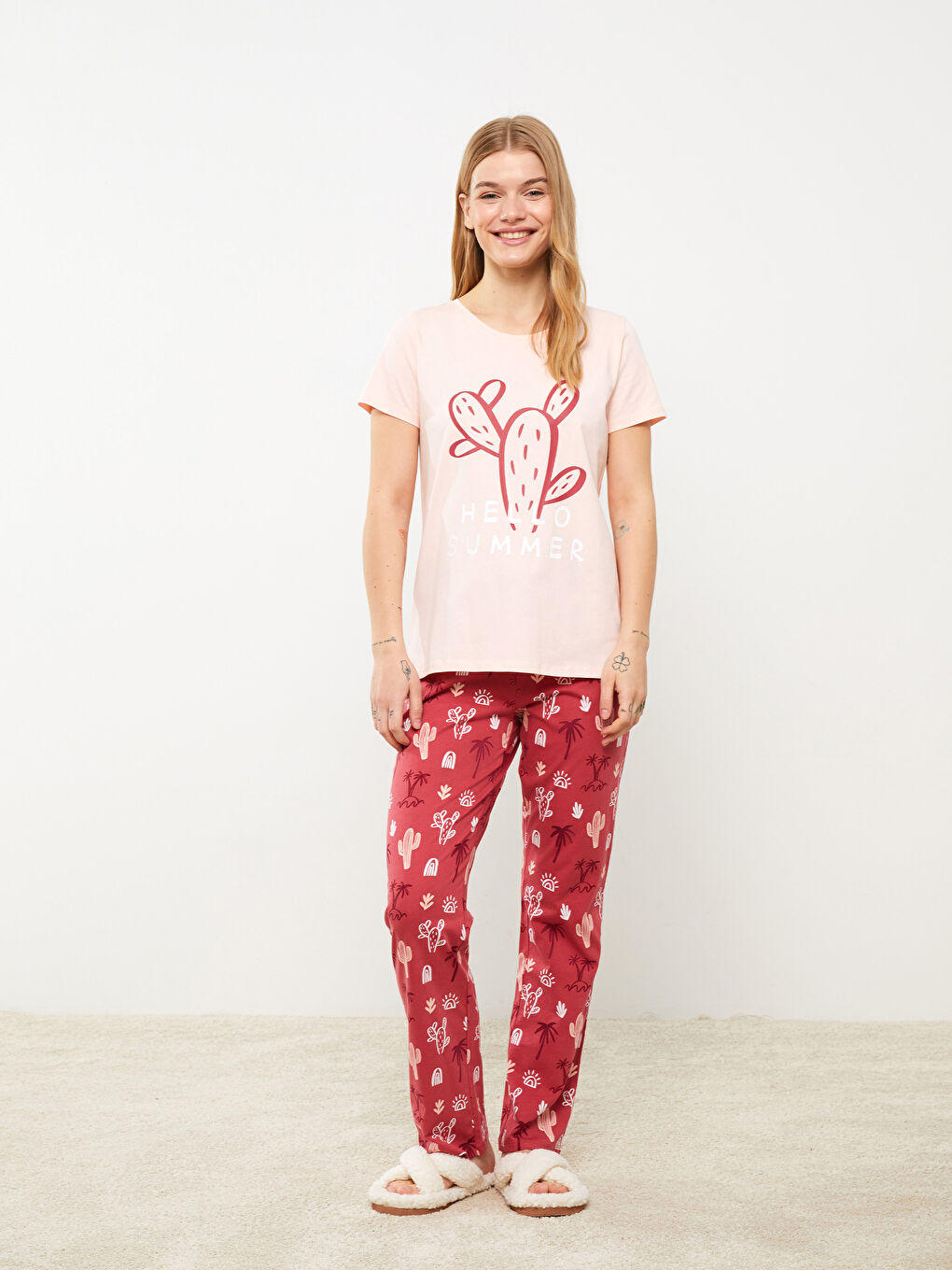 Crew Neck Printed Short Sleeve Women's Pyjamas Set