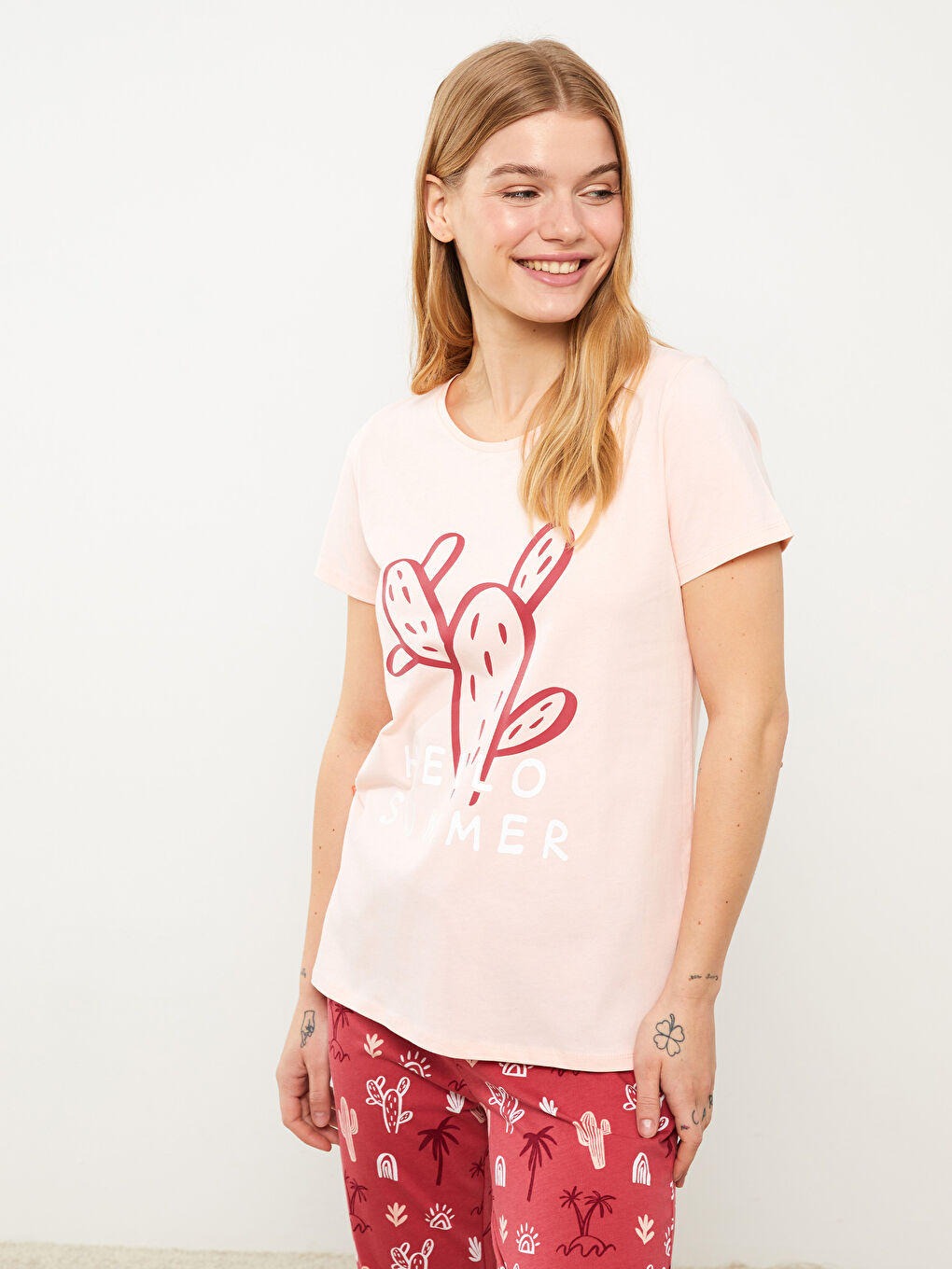 Crew Neck Printed Short Sleeve Women's Pyjamas Set-2