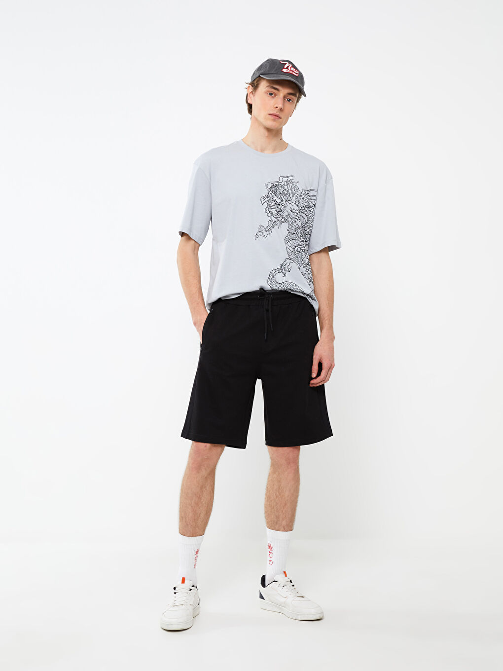 Siyah Slim Fit Erkek Bermuda Şort-1