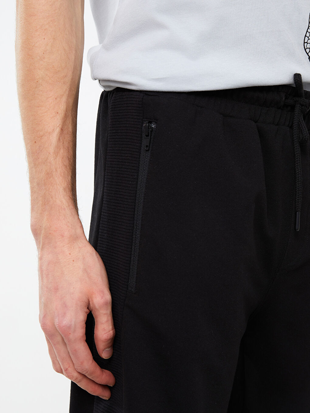 Siyah Slim Fit Erkek Bermuda Şort-2