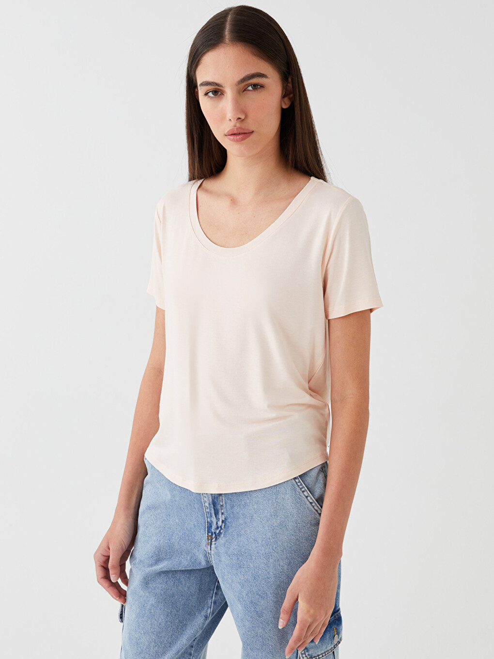 U Neck Plain Short Sleeve Women's T-shirt-1