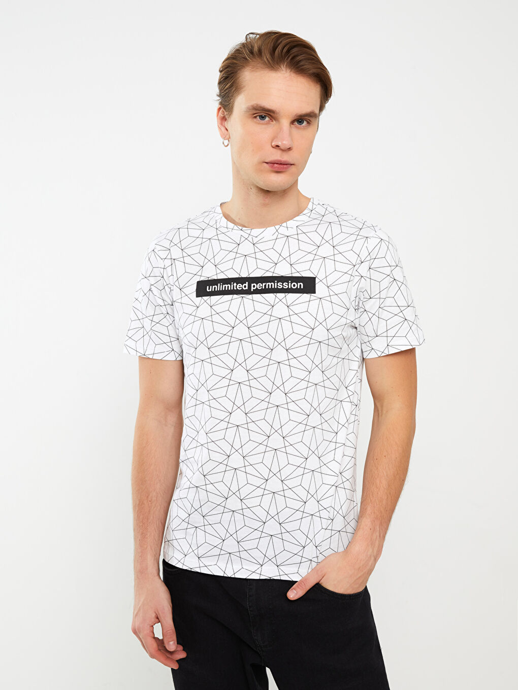 Beyaz Bisiklet Yaka Kısa Kollu Baskılı Penye Erkek Tişört