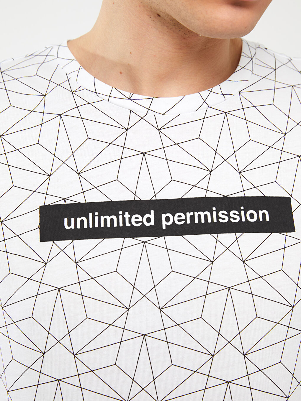 Beyaz Bisiklet Yaka Kısa Kollu Baskılı Penye Erkek Tişört-3