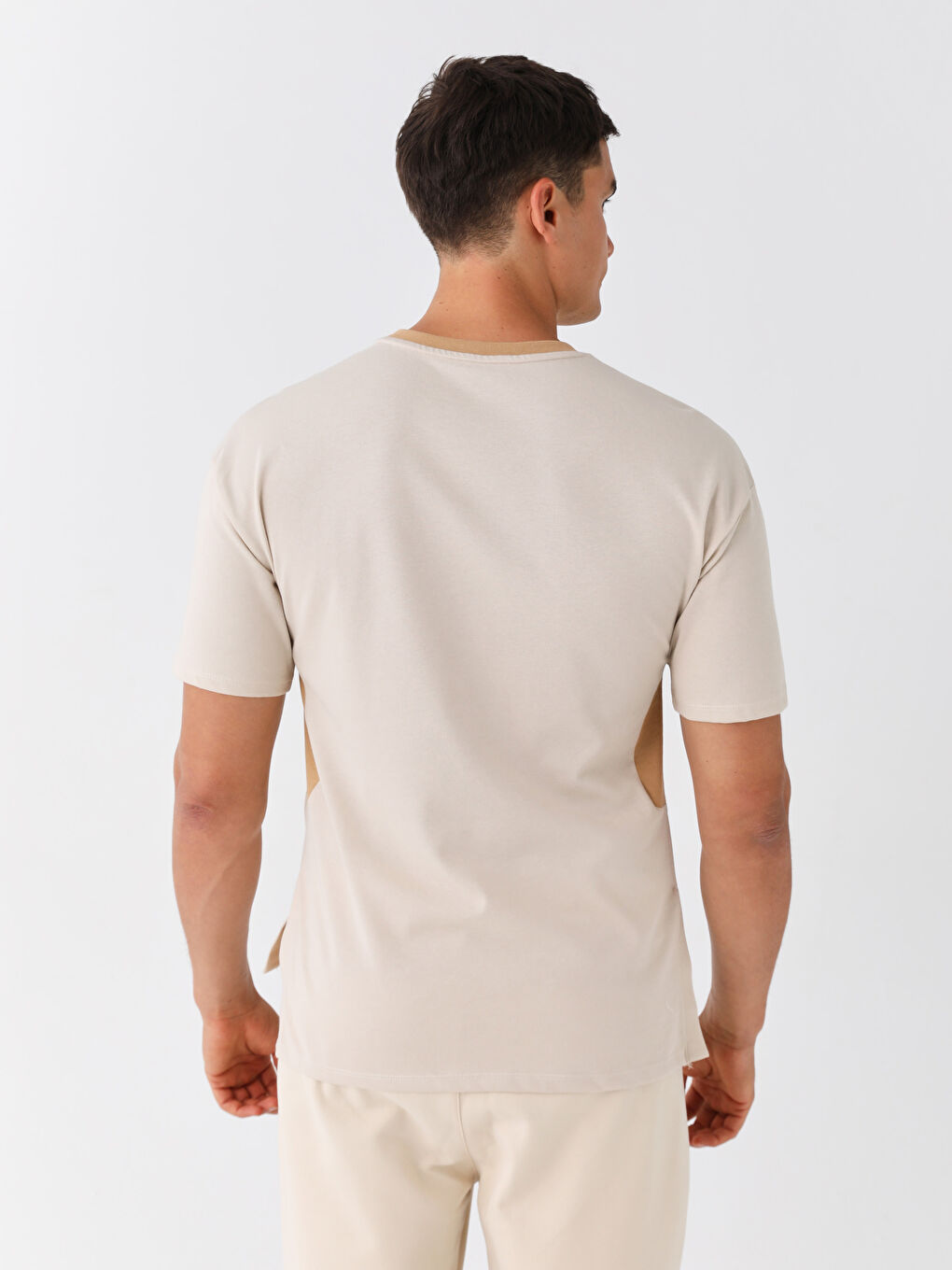 Bej Bisiklet Yaka Kısa Kollu Erkek Spor Tişört-4