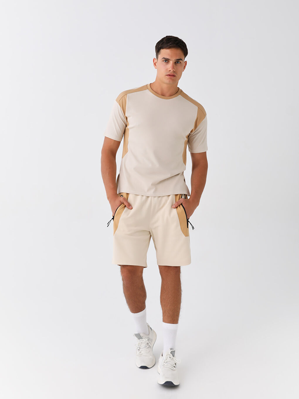 Bej Standart Kalıp Erkek Bermuda Şort