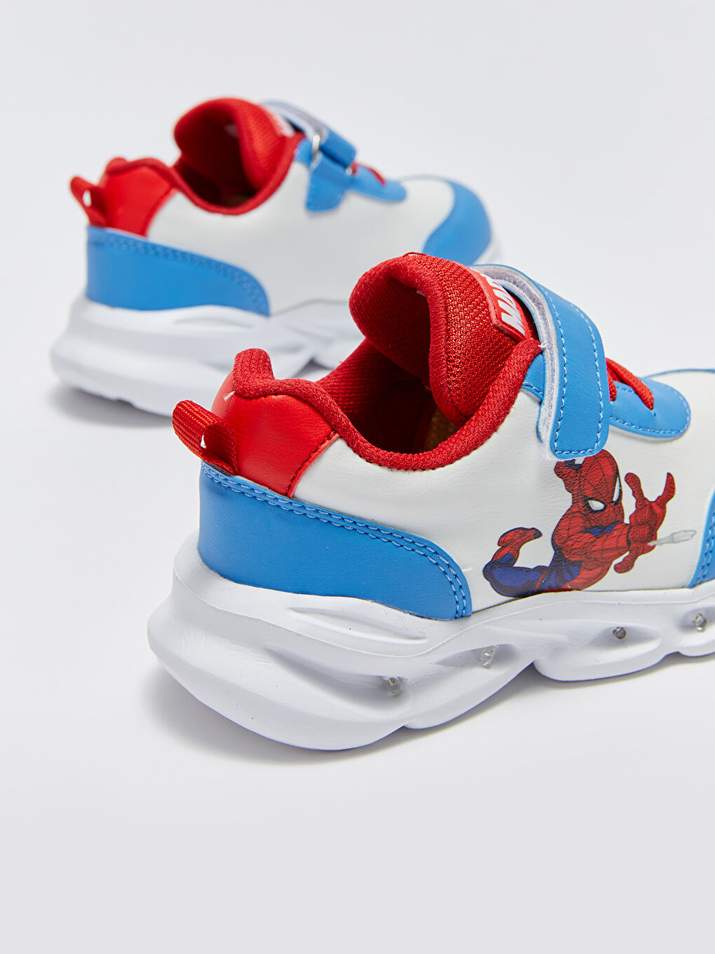 LCW STEPS Spiderman Lizenzierte Sportschuhe mit Leuchtsohle für Baby Jungen -S3DR43Z1-J5E