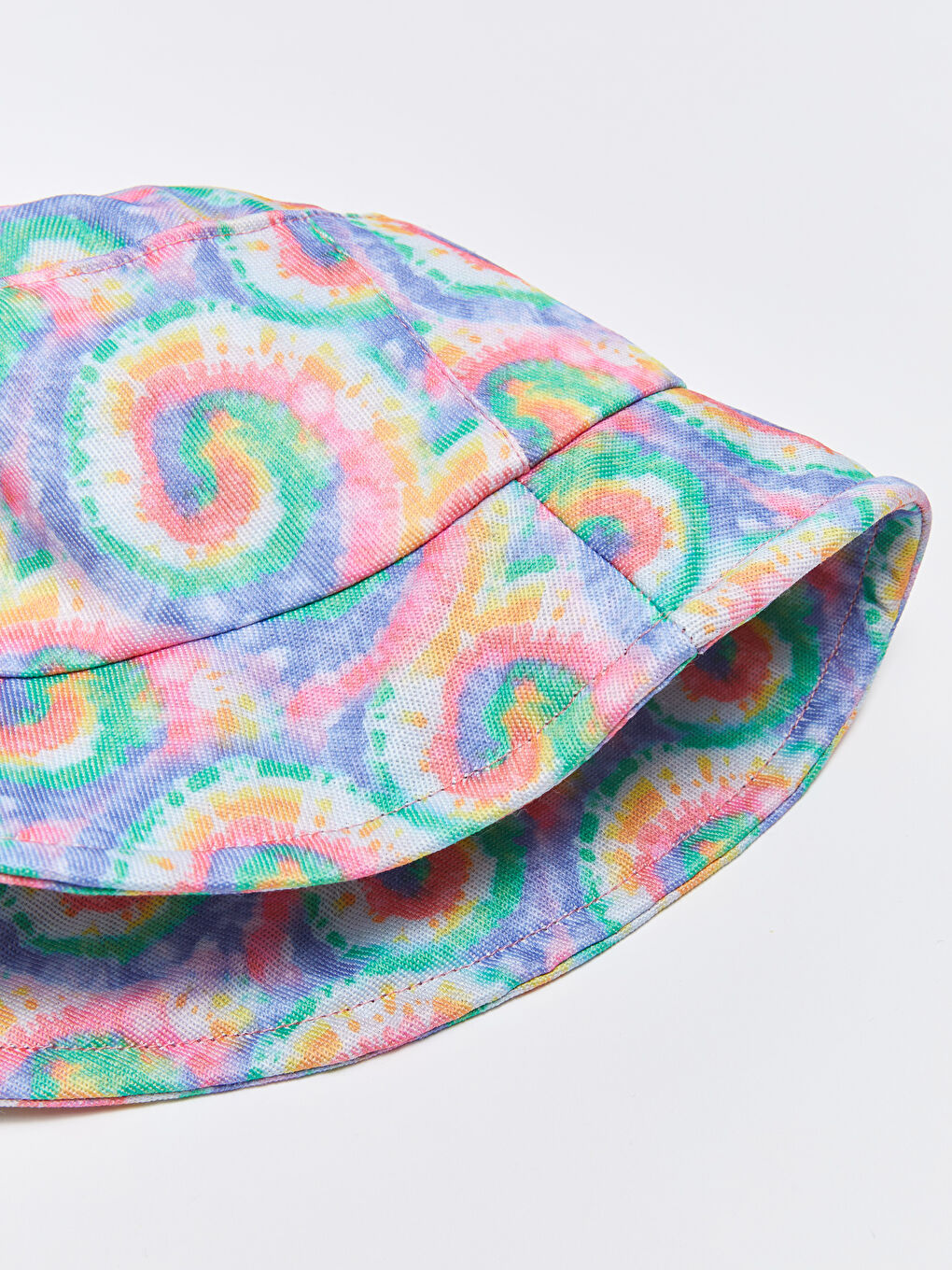 قبعة دلو نسائية مزخرفة-2