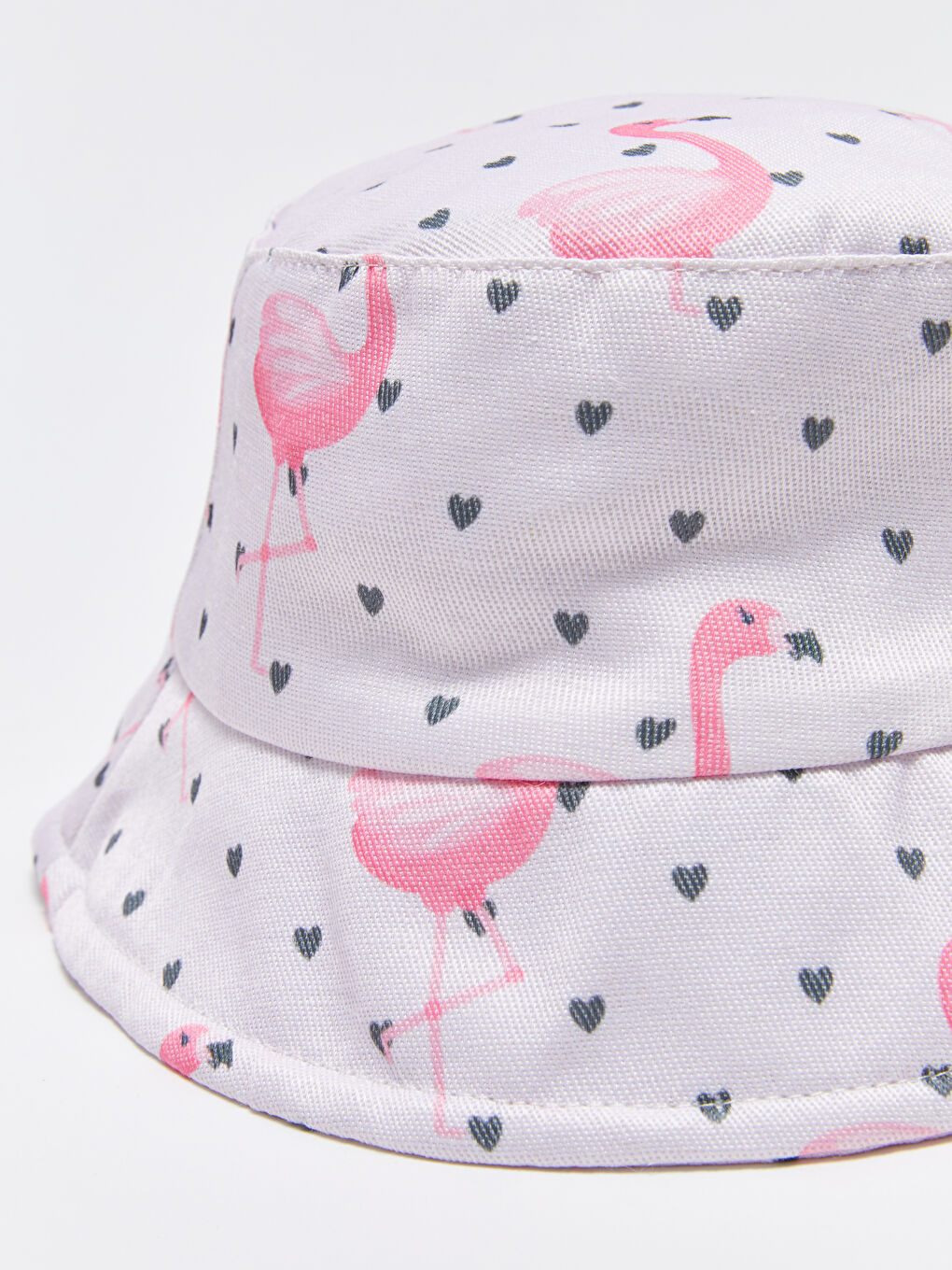 قبعة دلو نسائية مزخرفة-1