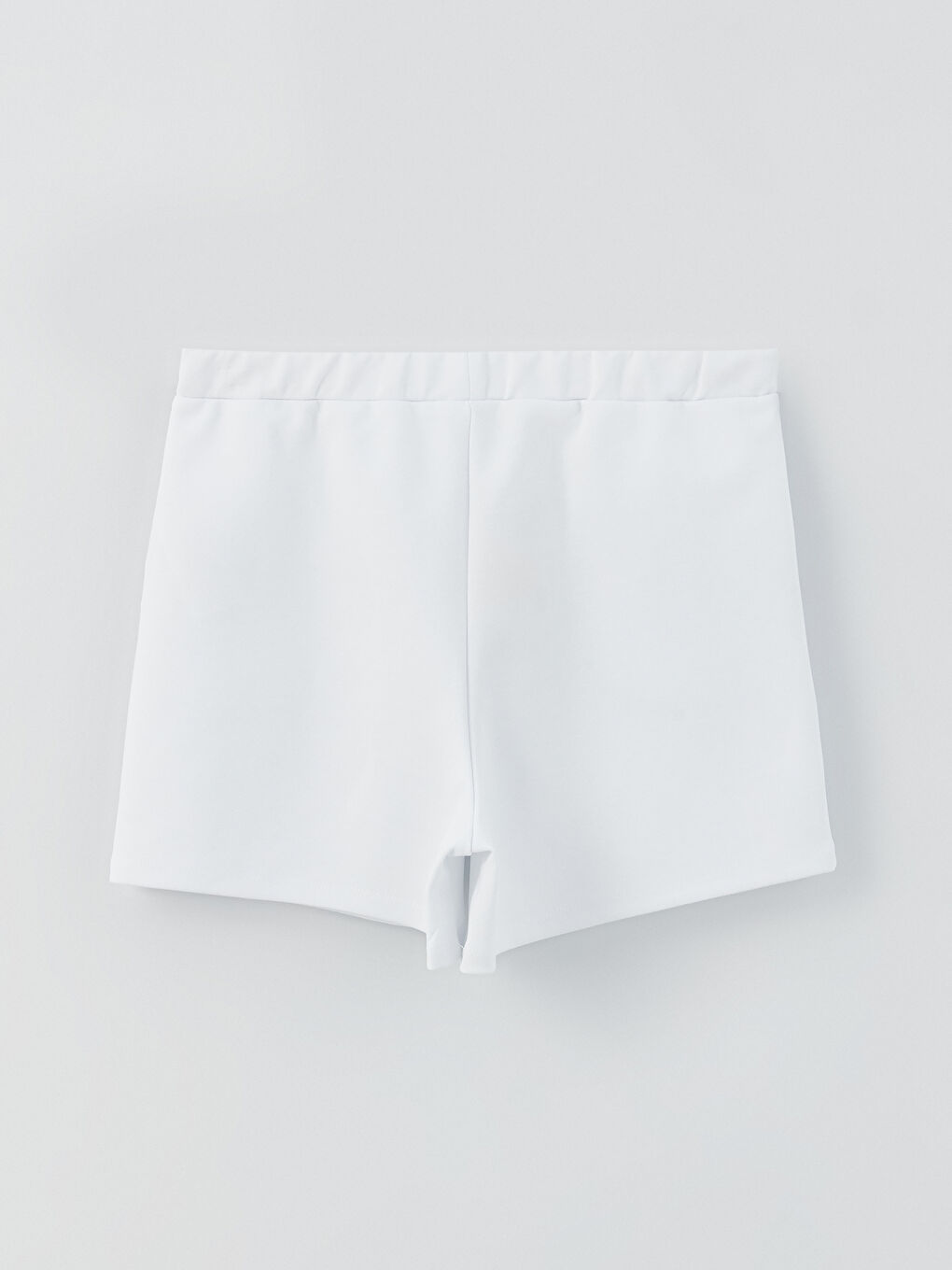 Beyaz Beli Lastikli Basic Kız Çocuk Şort-1