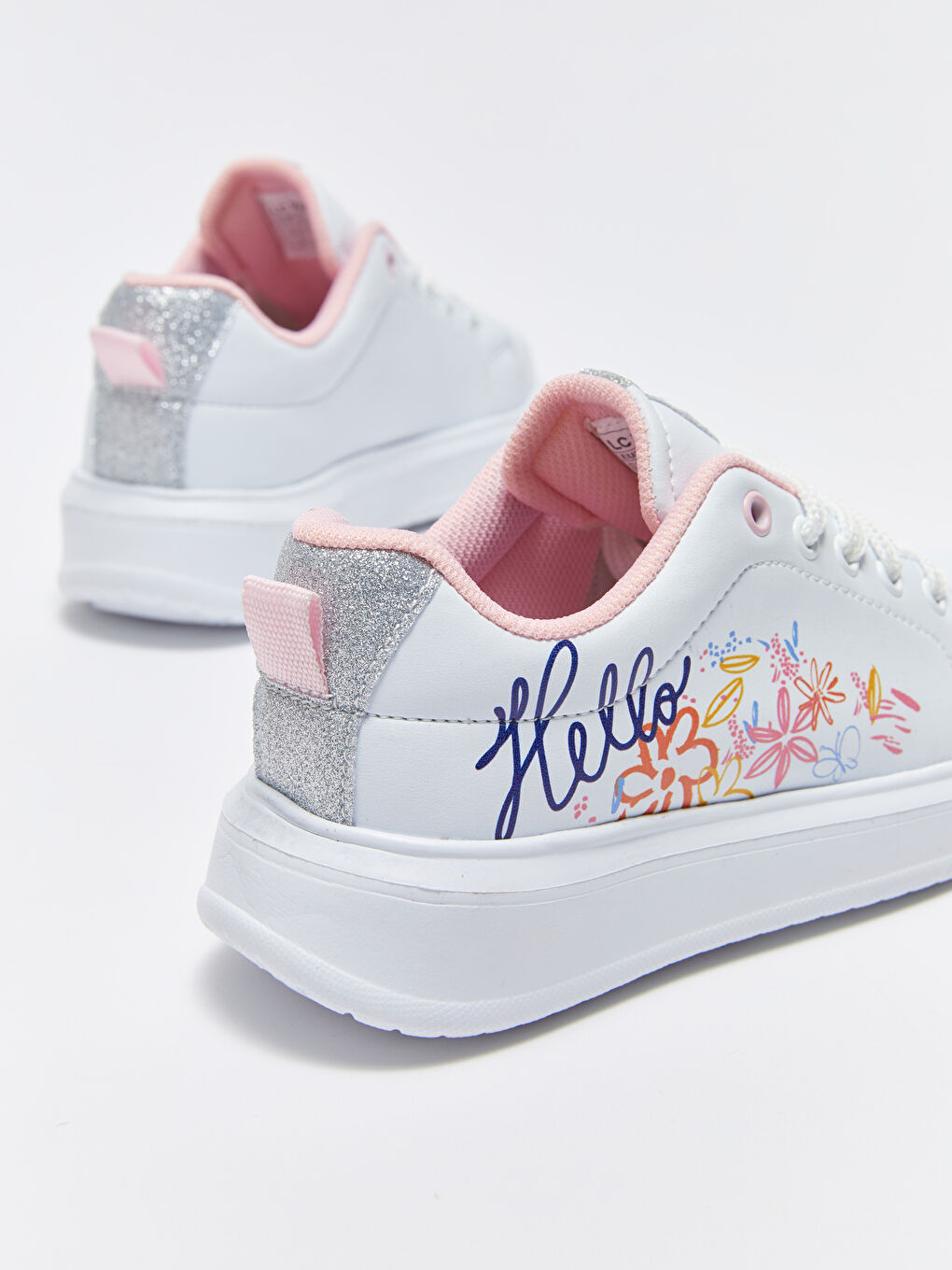 Beyaz Bağcıklı Kız Çocuk Spor Ayakkabı-4