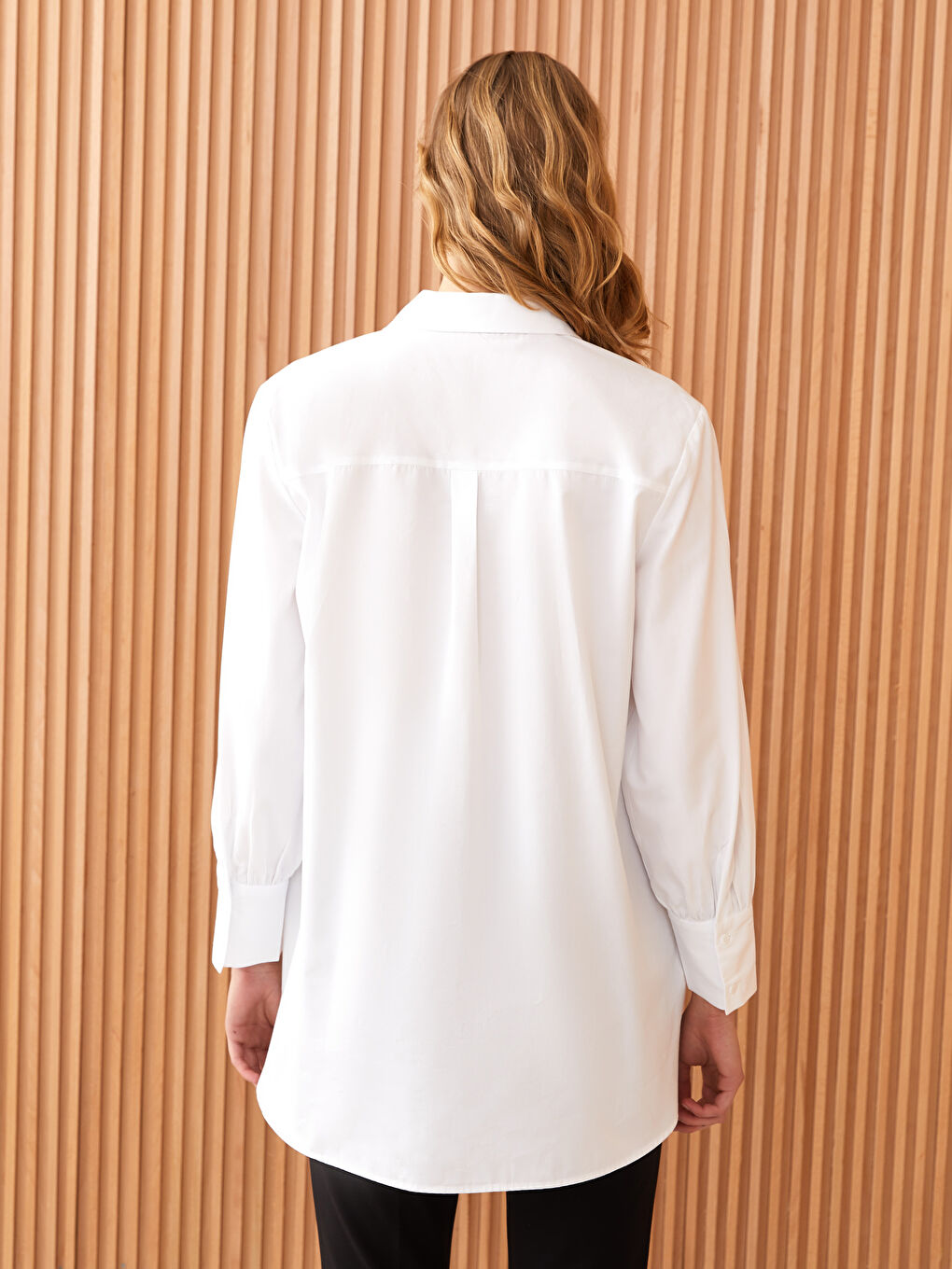 قميص تونيك بوبلين مُزهر كم طويل للسيدات-4