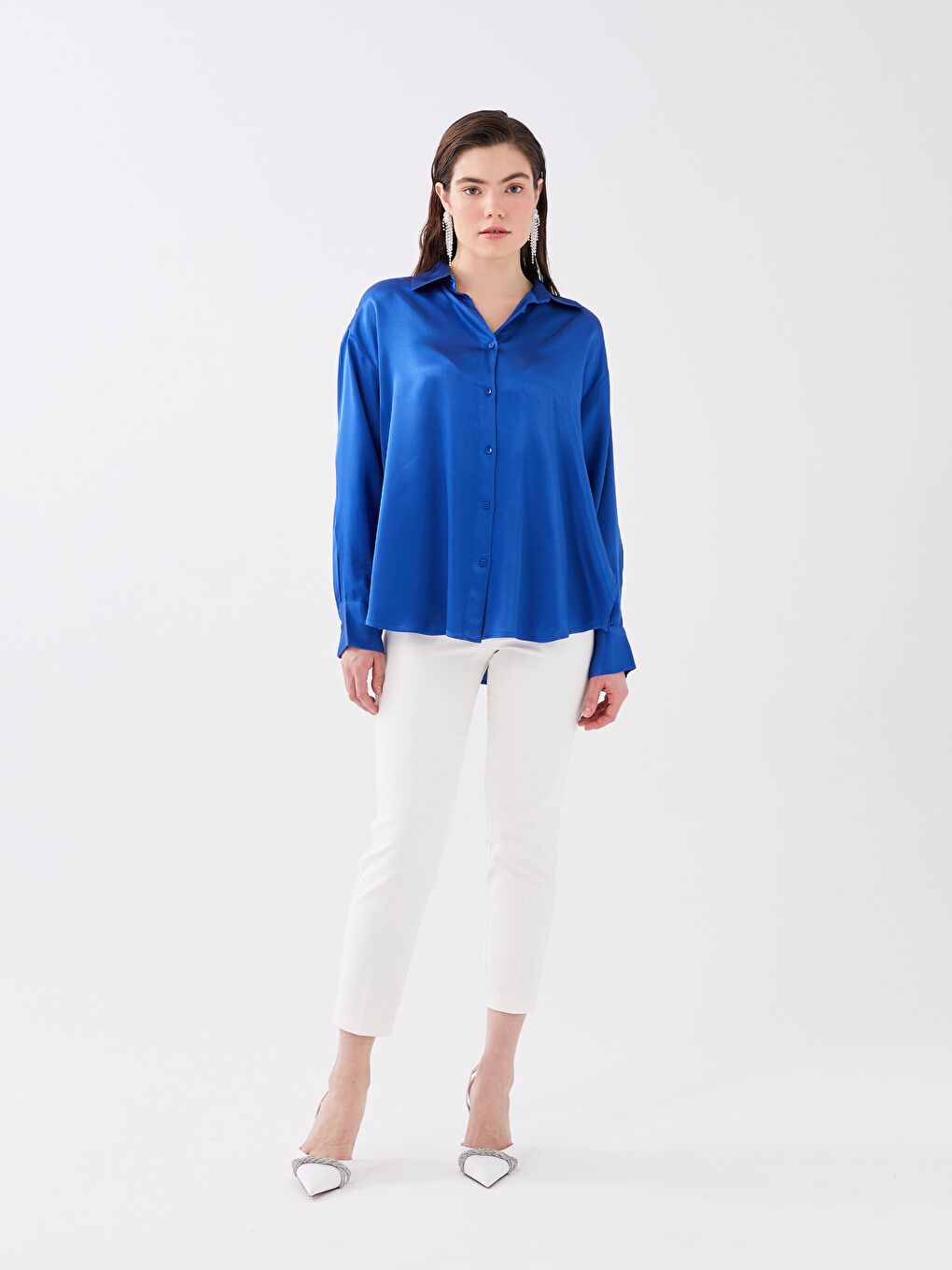 Mavi Düz Uzun Kollu Saten Oversize Kadın Gömlek-2