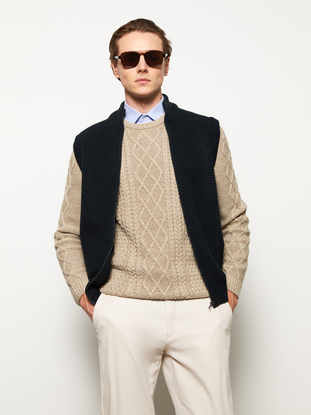 LCWAIKIKI Classic Regular Fit Funnel Neck Men's Knitwear Waistcoat -S3DT55Z8-EL0